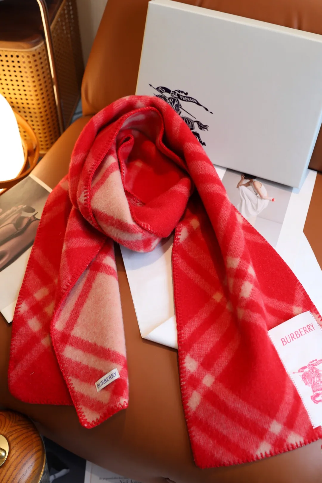 Шарфы Burberry 1313401