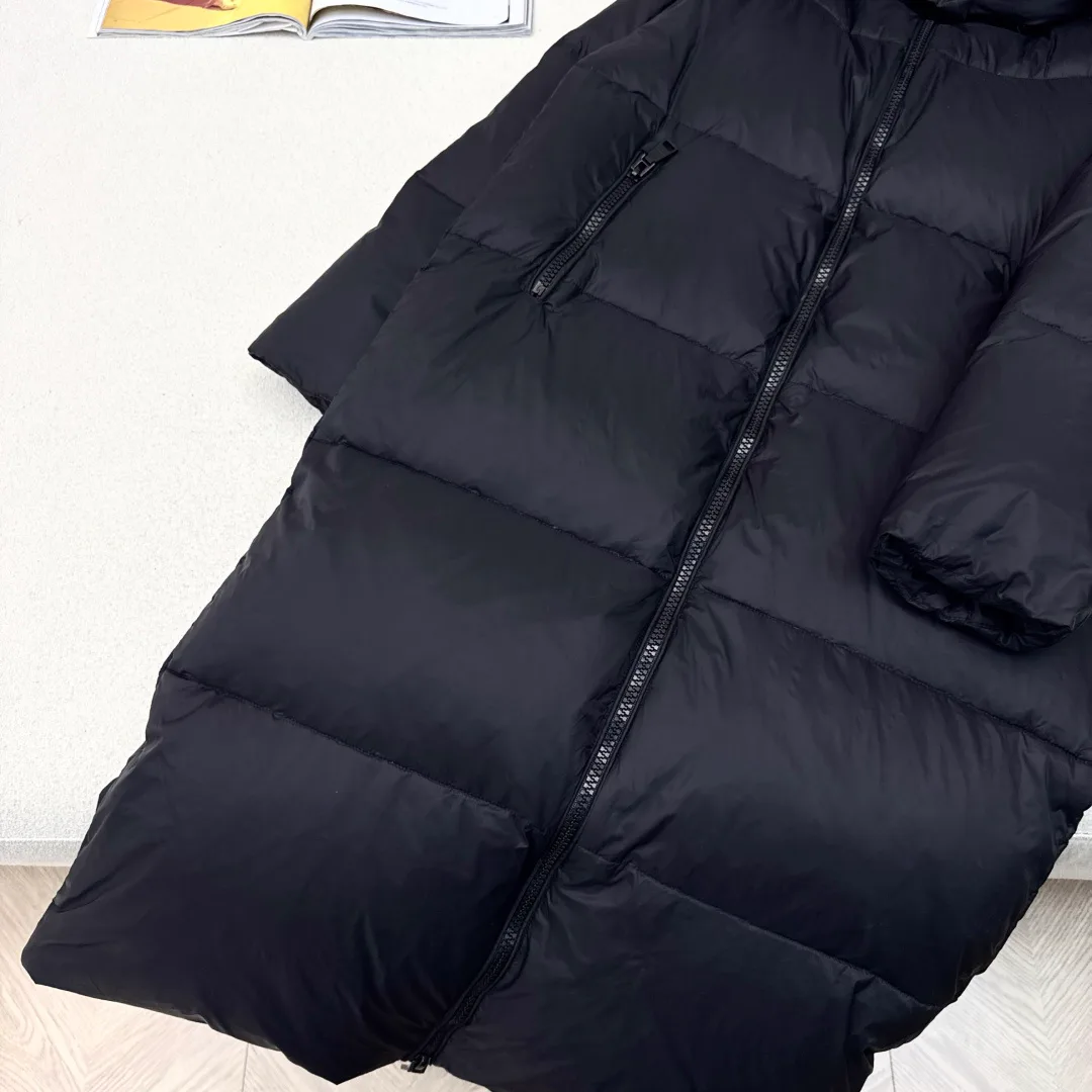 Куртки И Пуховики Женские Prada 18478850