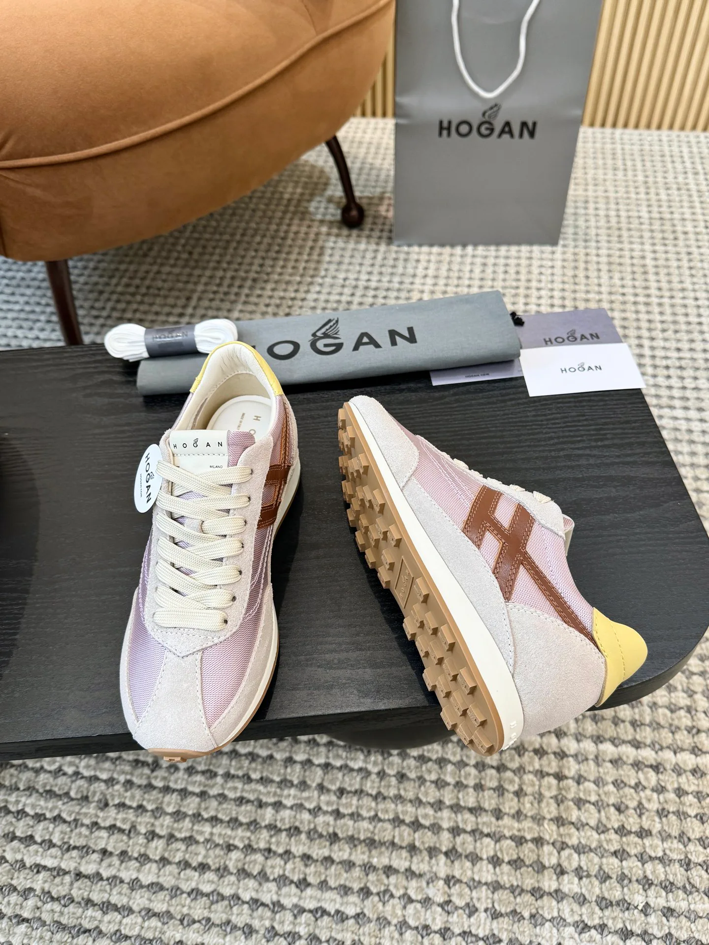 Кроссовки Женские Hogan 13332721