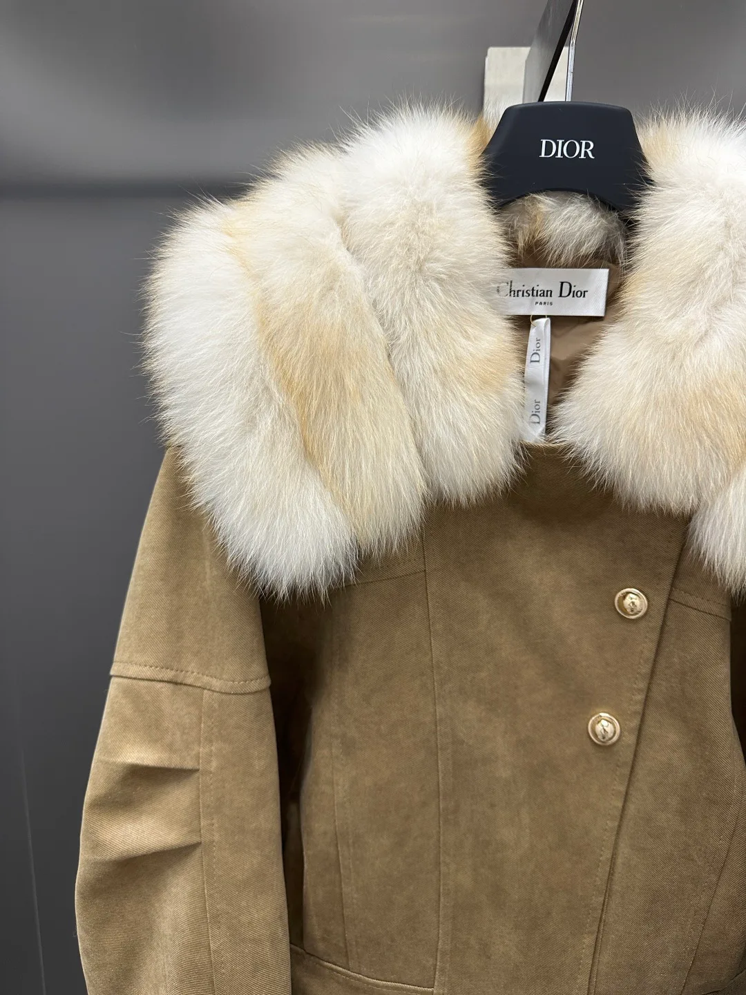 Куртки И Пуховики Женские Christian Dior 18702431