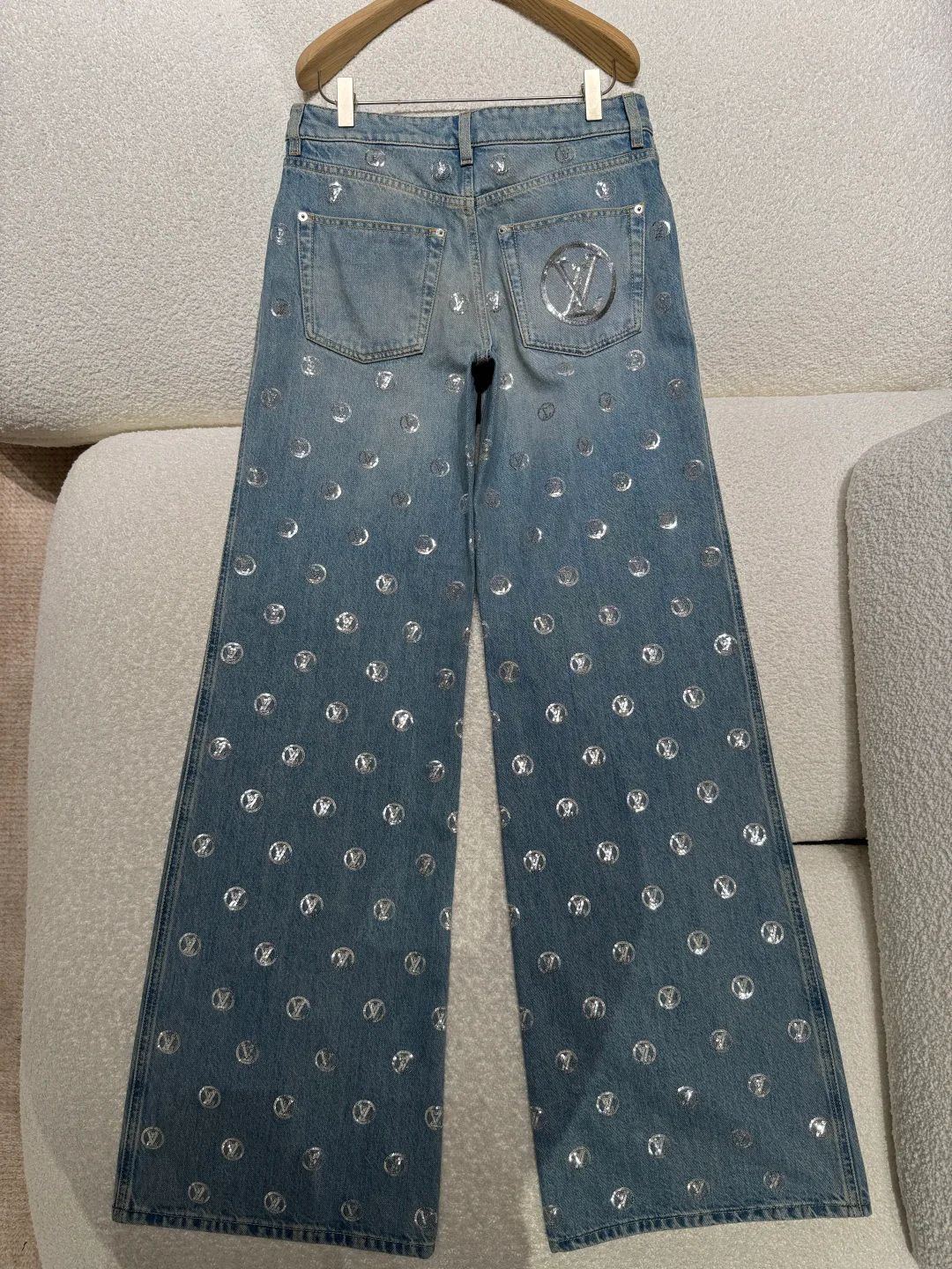 Джинсы Женские Louis Vuitton 12938686