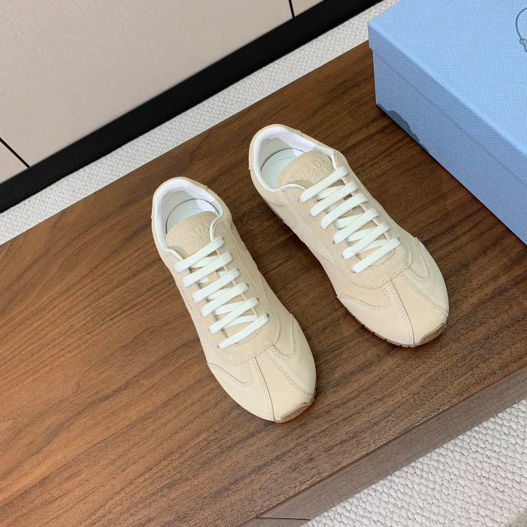 Кроссовки Женские Prada 879176