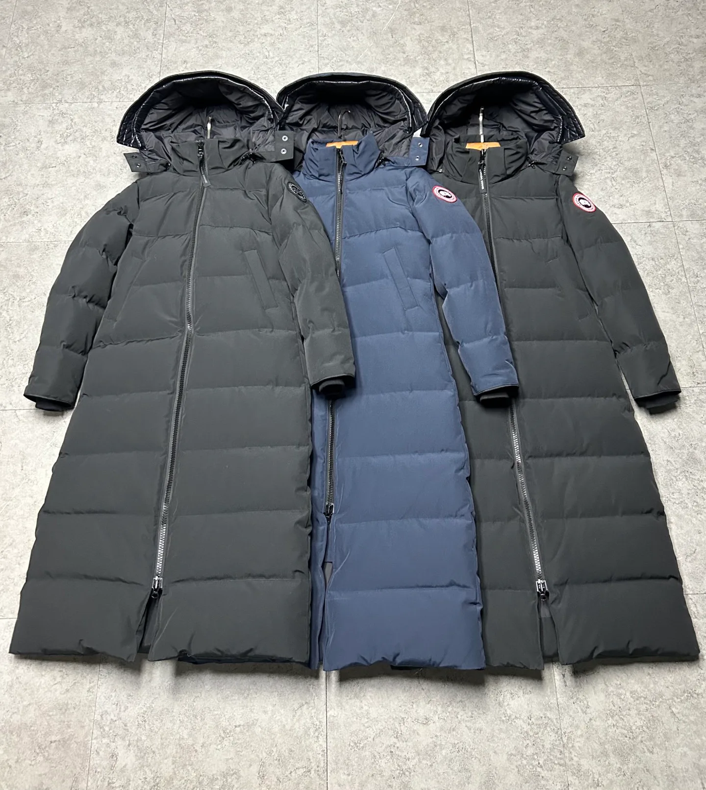Куртки И Пуховики Женские Canada Goose 19276484