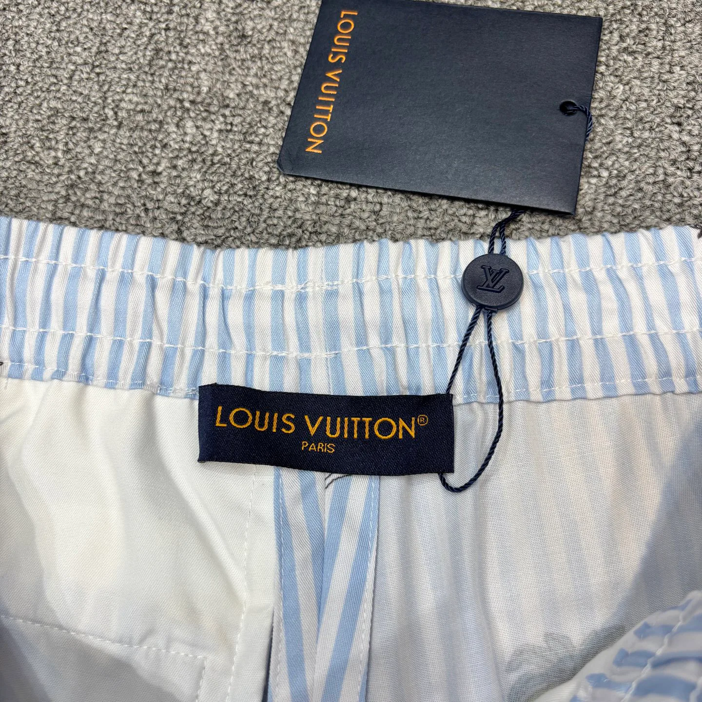 Шорты Женские Louis Vuitton 11577018