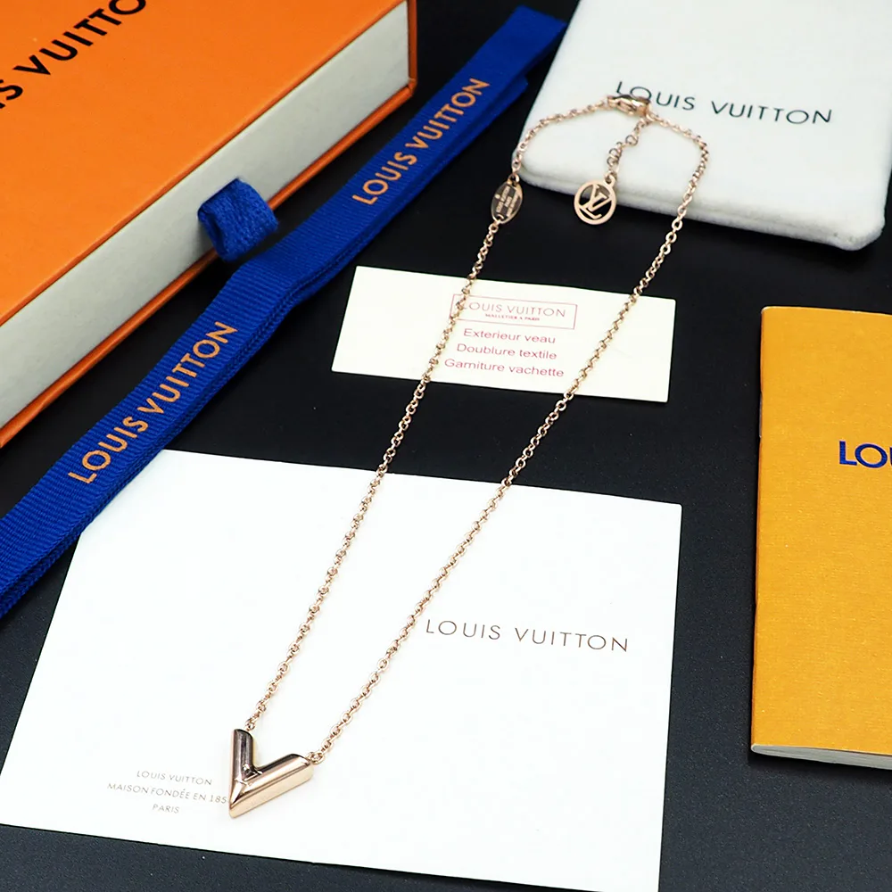 Бижутерия Louis Vuitton 17922654