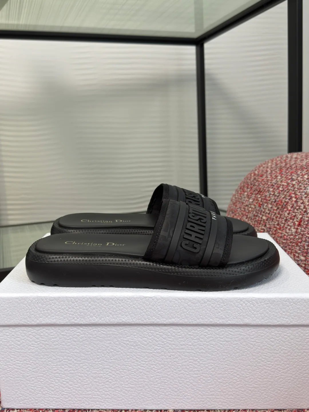 Шлепанцы Женские Christian Dior 17415510