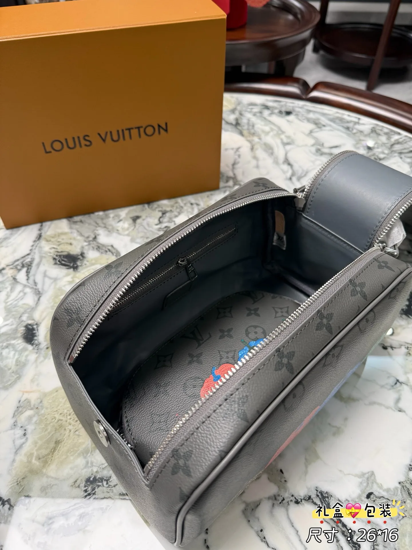 Клатчи Женские Louis Vuitton 229122