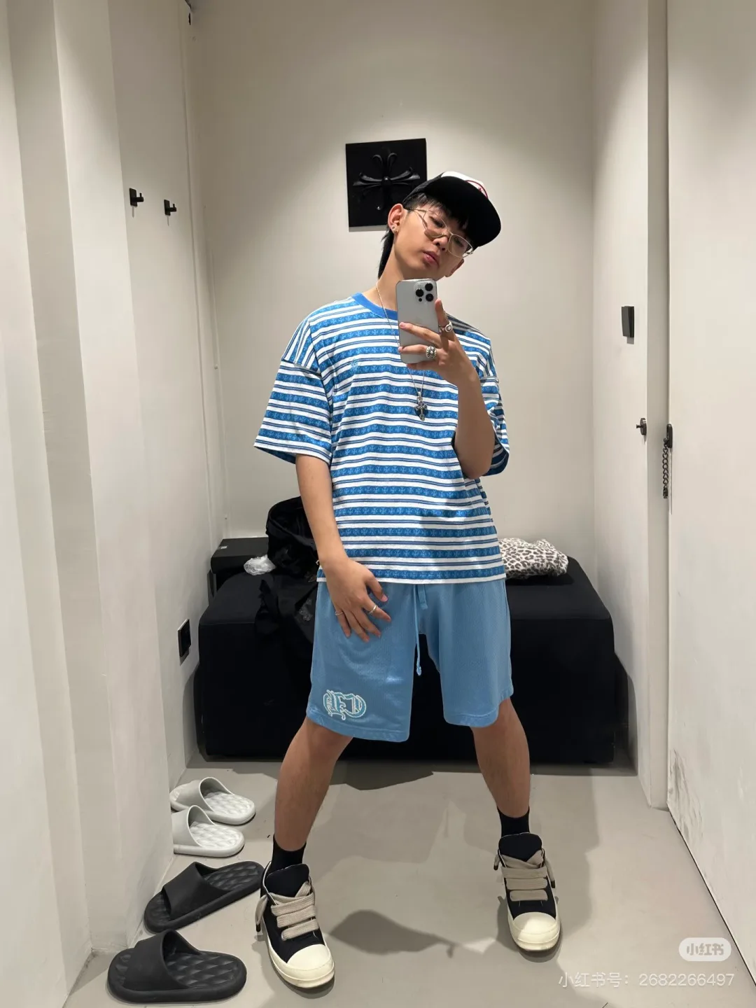 Шорты Женские Chrome Hearts 19304543