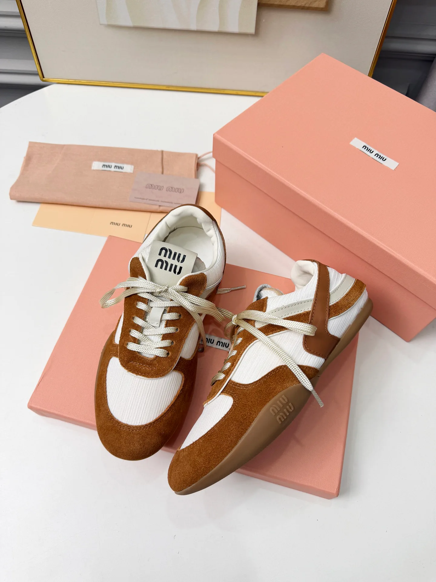 Кроссовки Женские Miu Miu 19292542