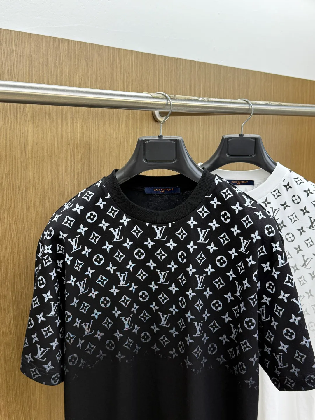 Футболки Женские Louis Vuitton 11632621