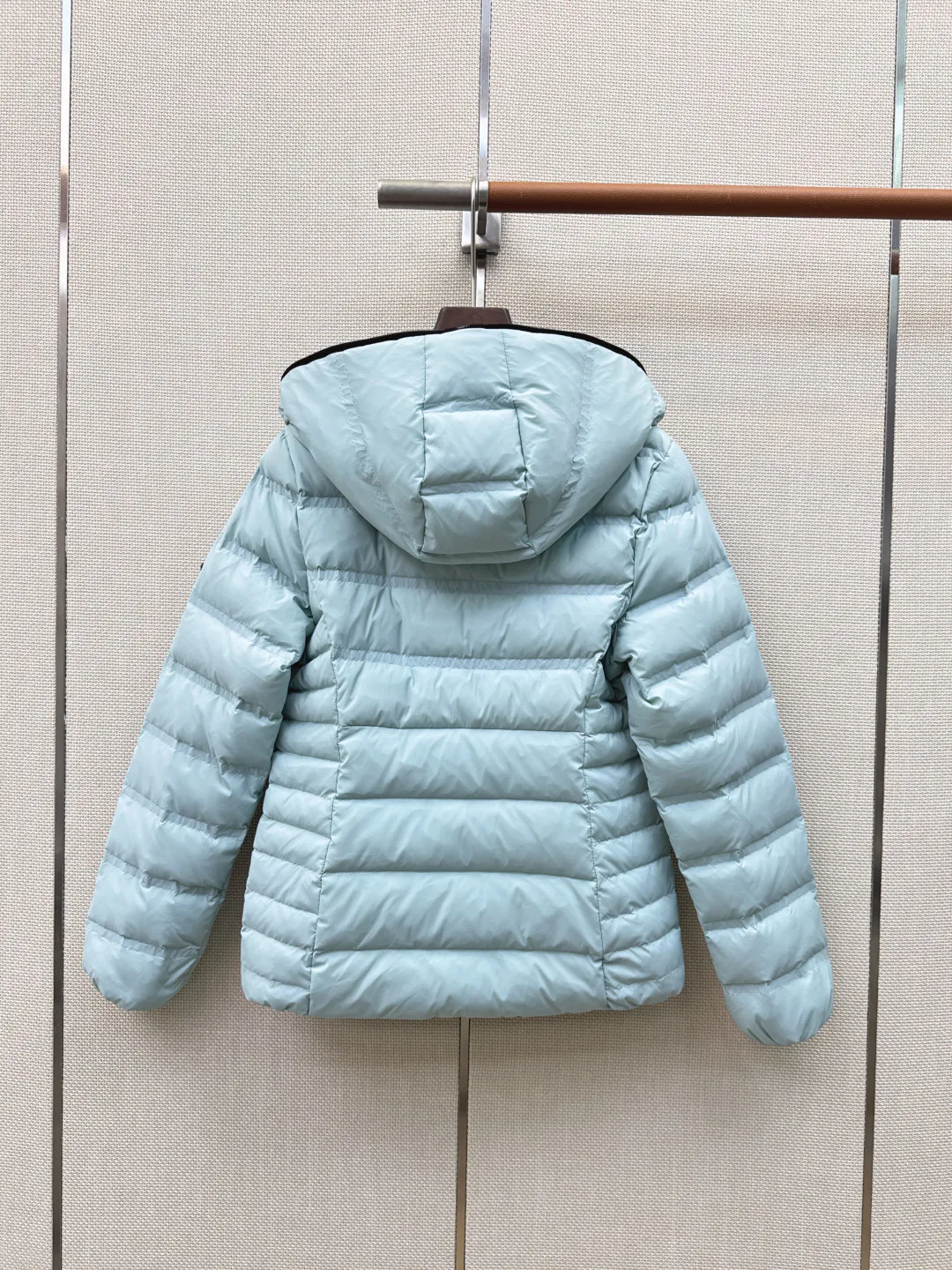 Куртки И Пуховики Женские Moncler 18650357