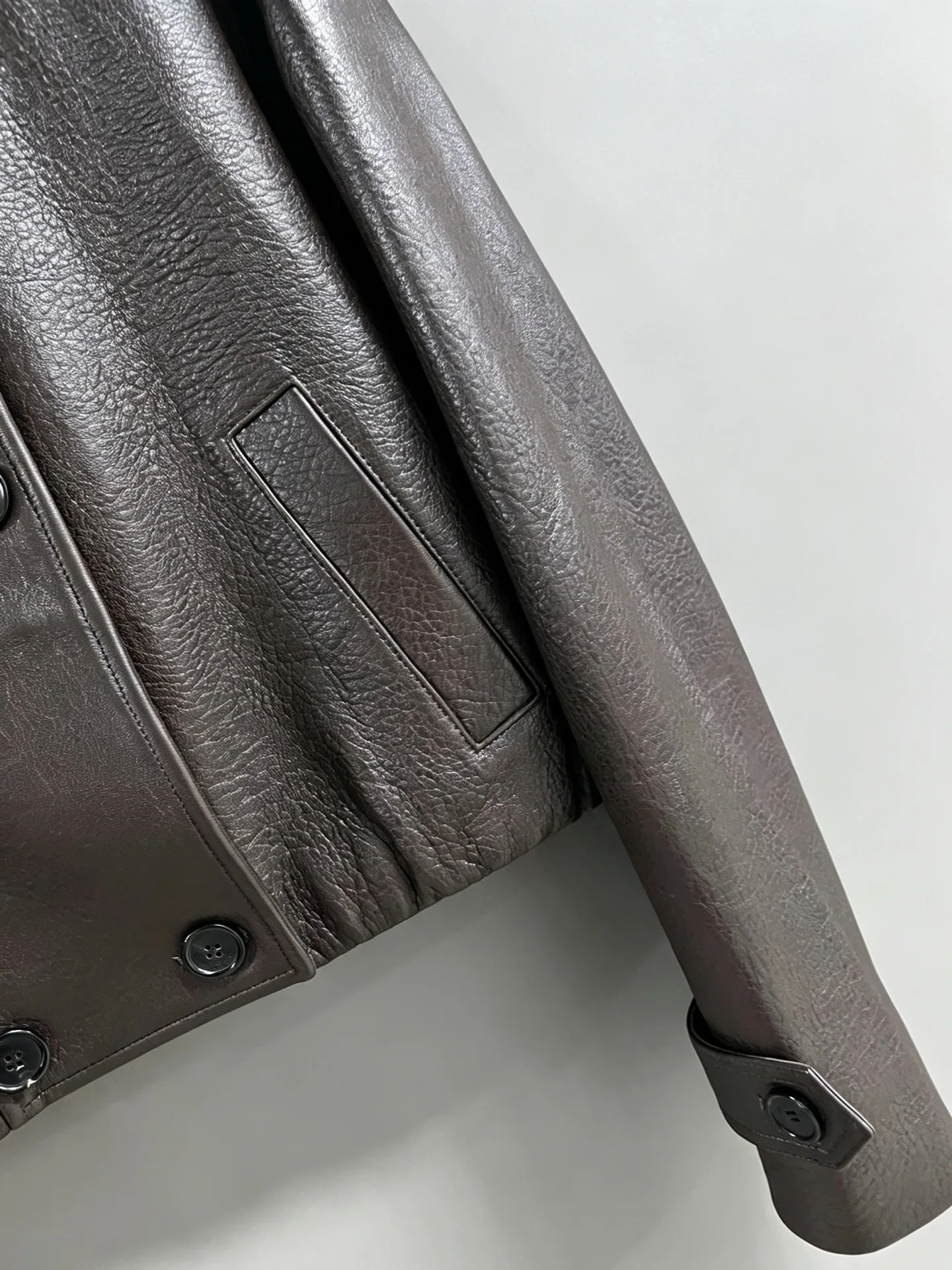 Кожаные Куртки И Дублёнки Женские Saint Laurent 18417102