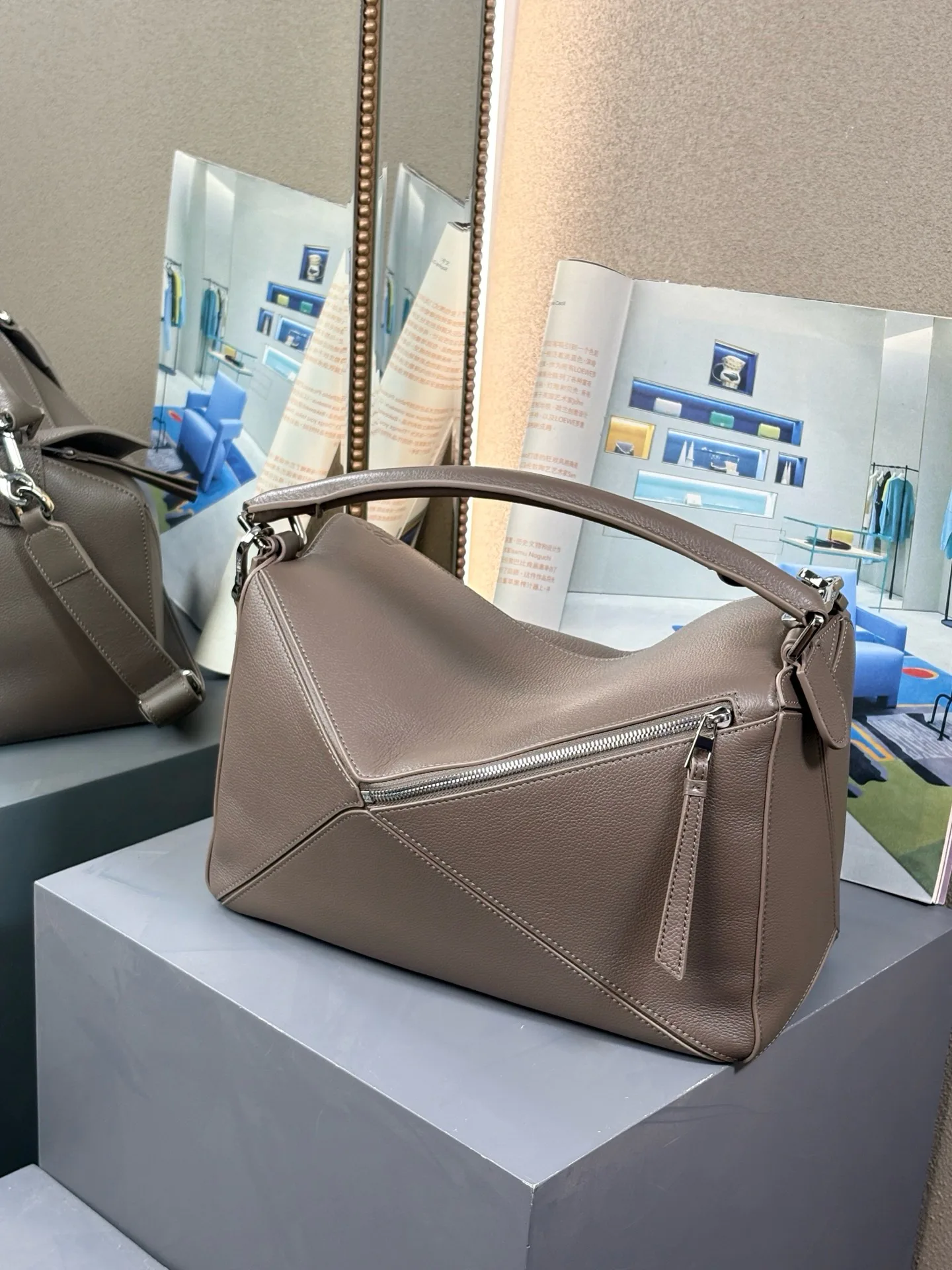 Классические Сумки Женские Loewe 161787