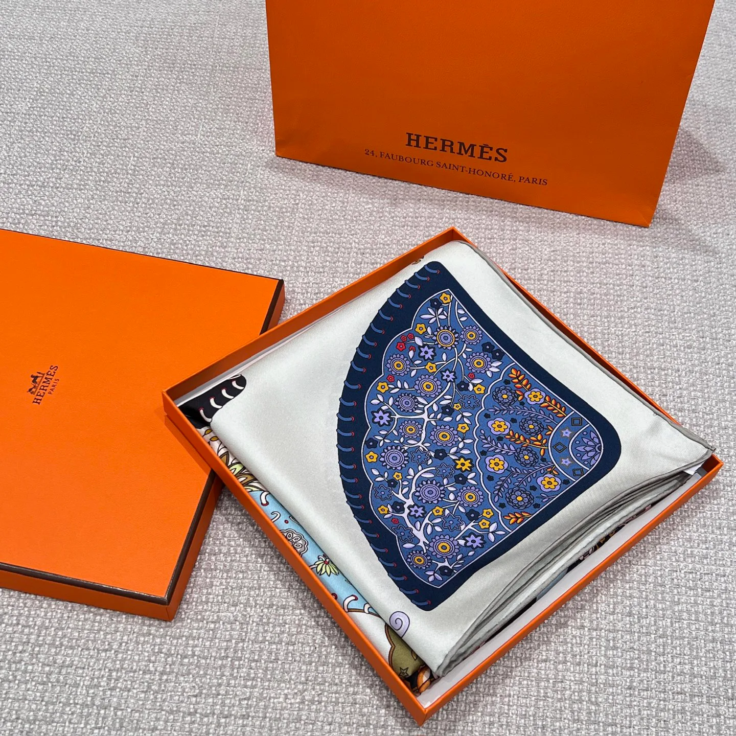 Платки Hermes 17991447