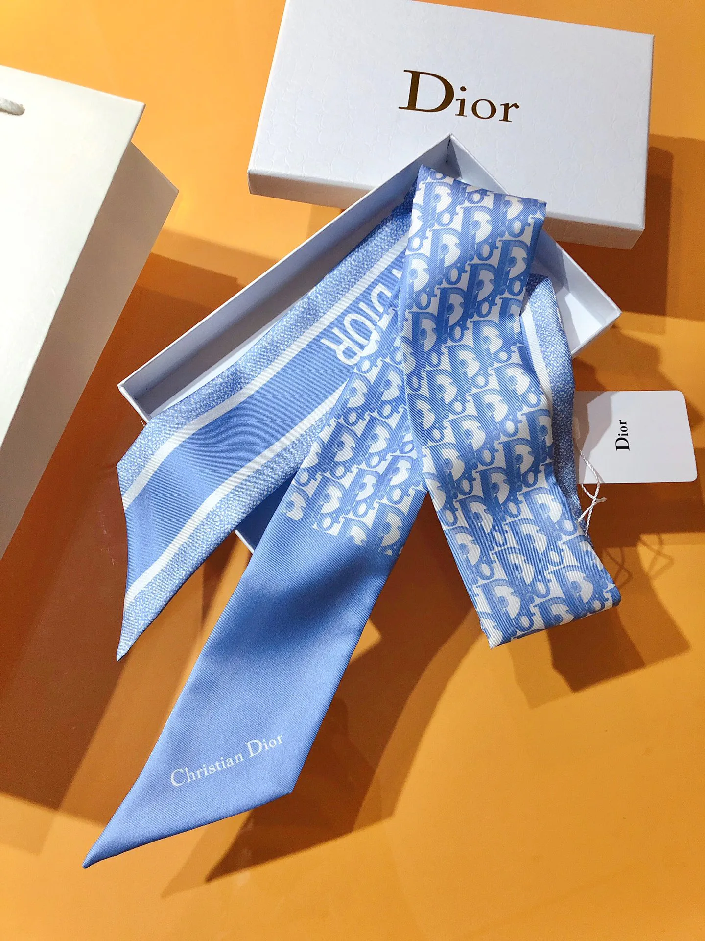 Платки Christian Dior 11882985