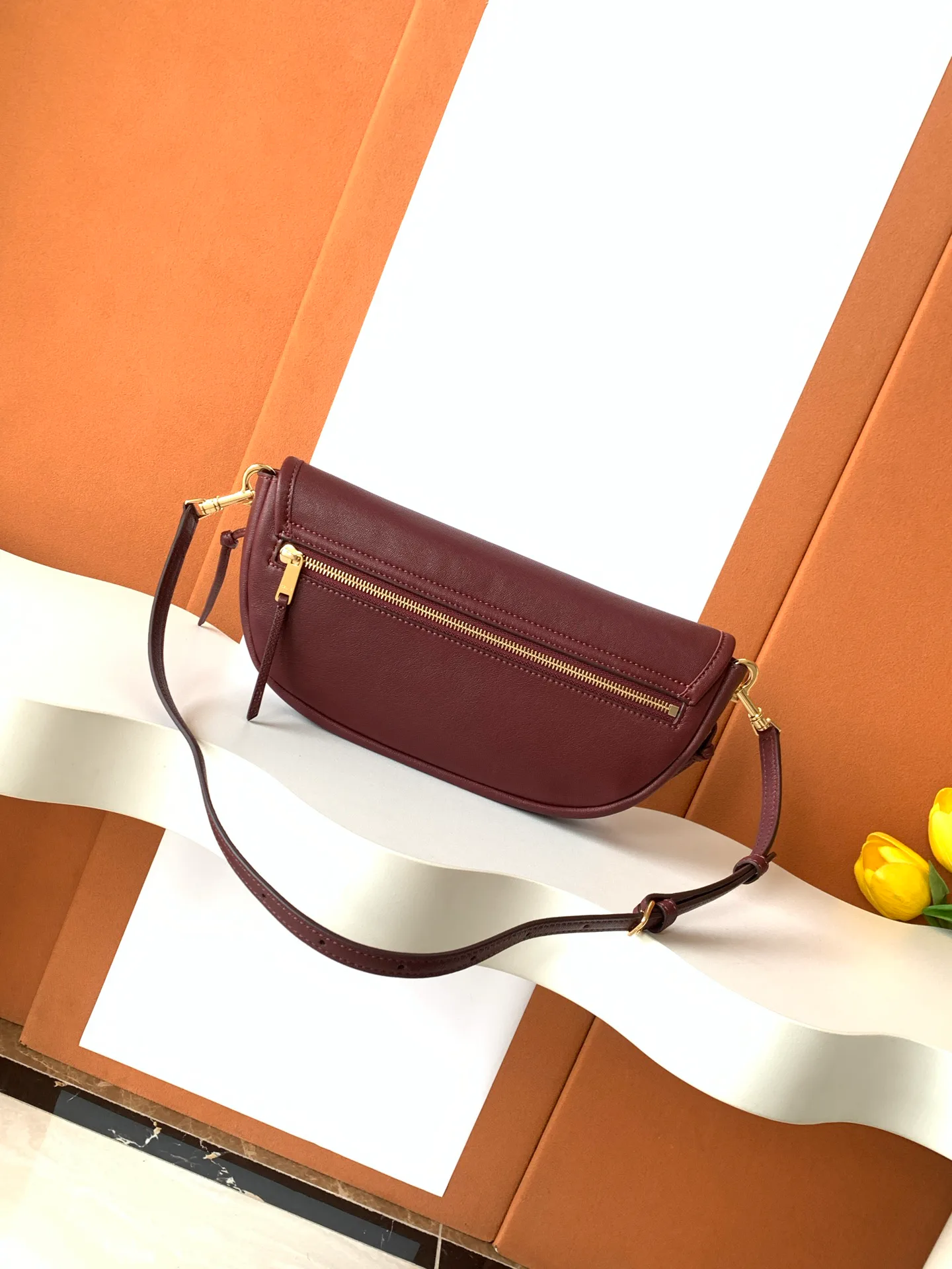 Классические Сумки Женские Celine 11701528