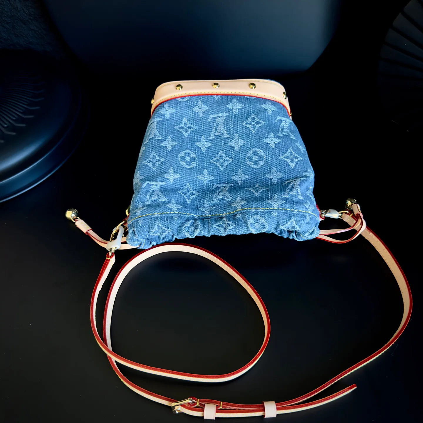Классические Сумки Женские Louis Vuitton 13208801