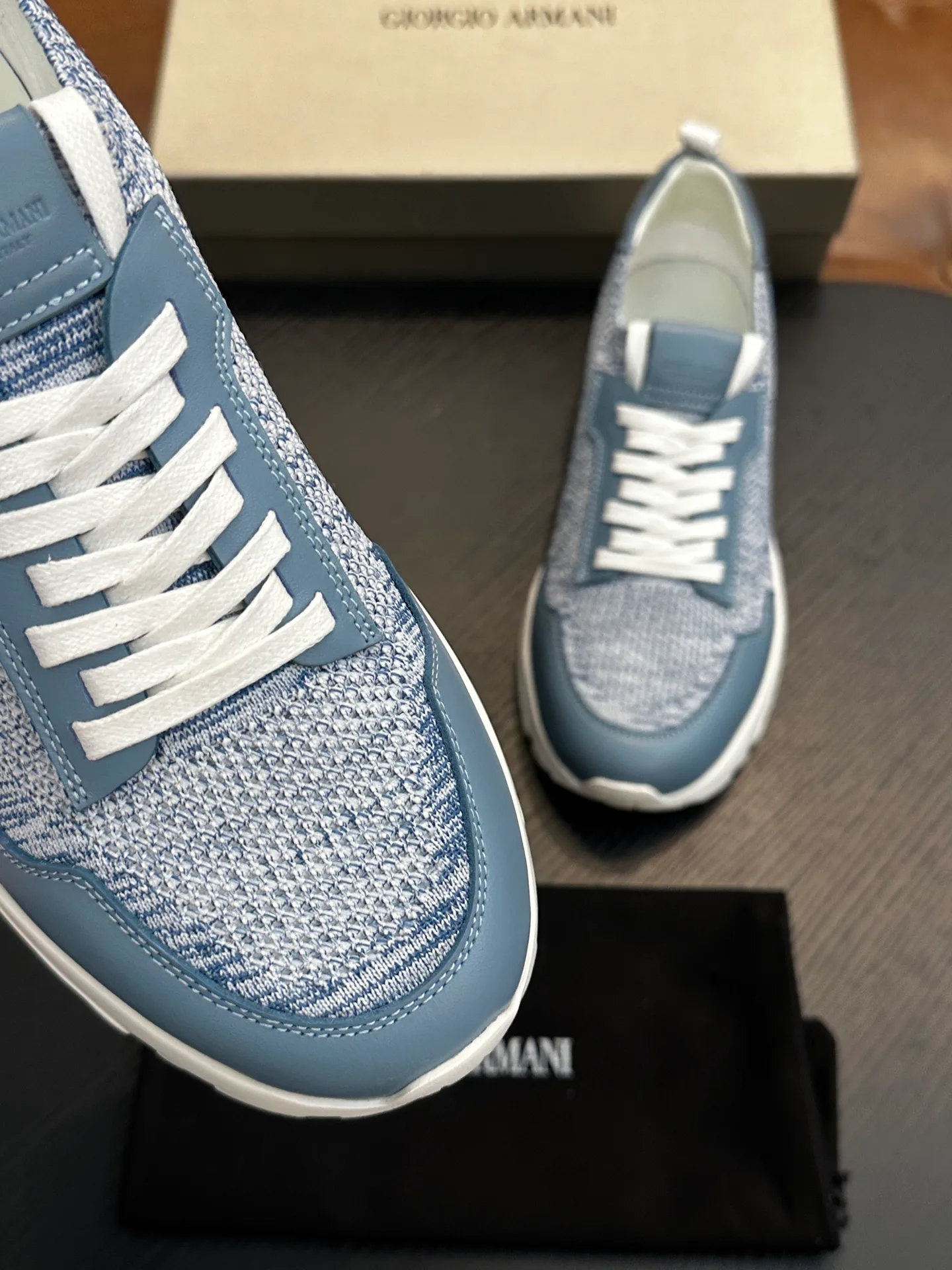 Кроссовки Мужские Armani 10490066