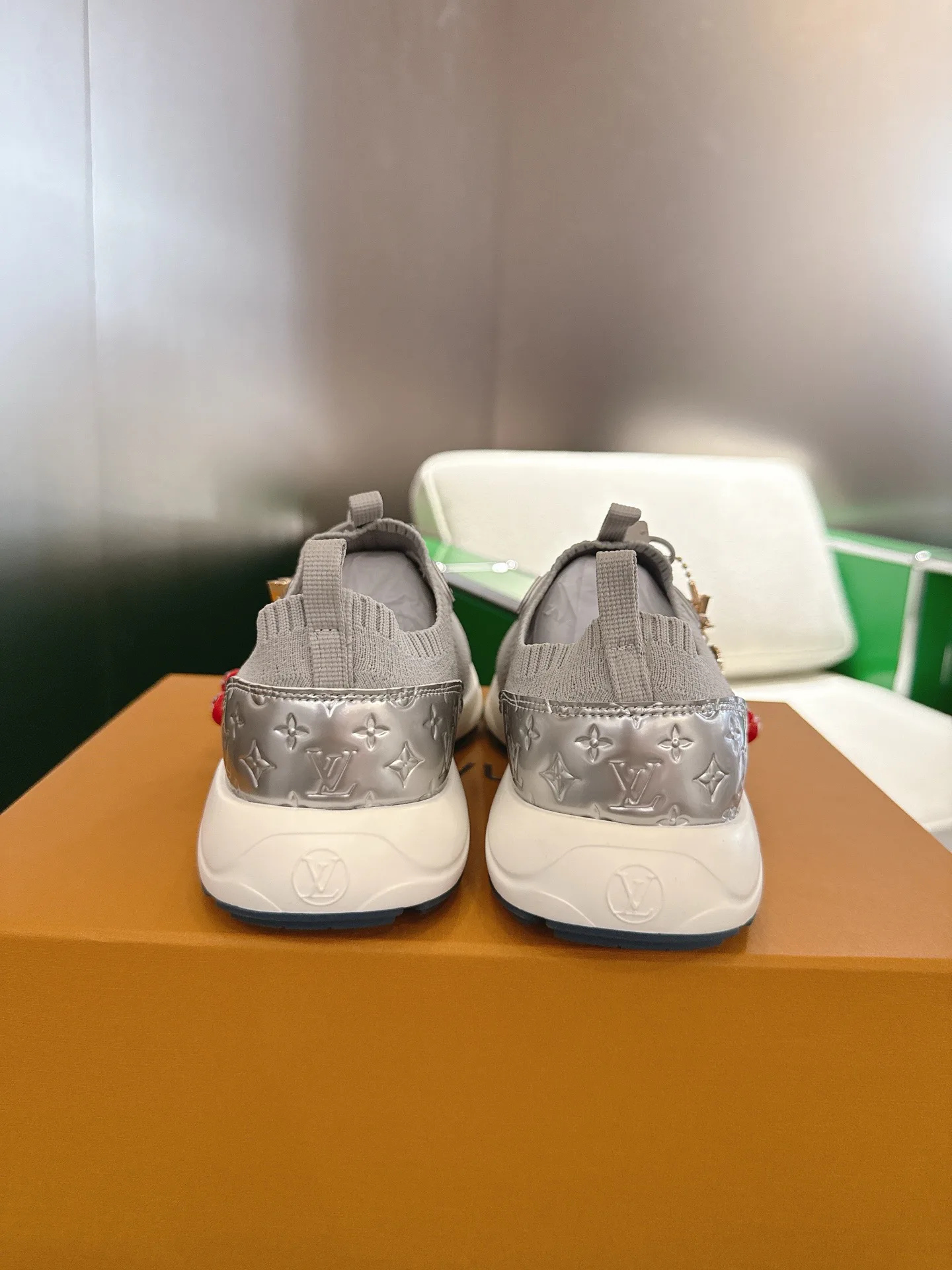 Кроссовки Женские Louis Vuitton 94625