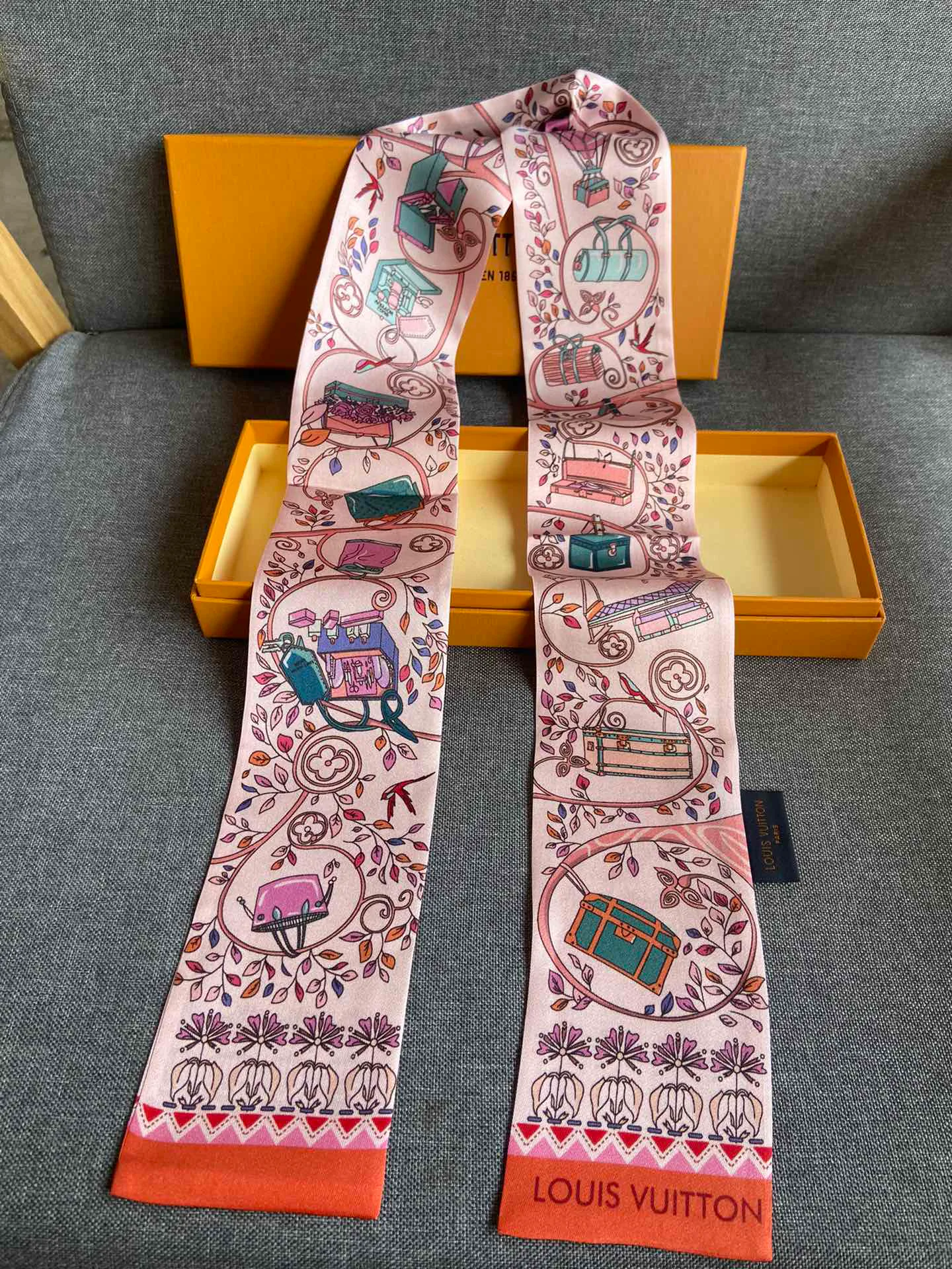 Платки Louis Vuitton 11986194