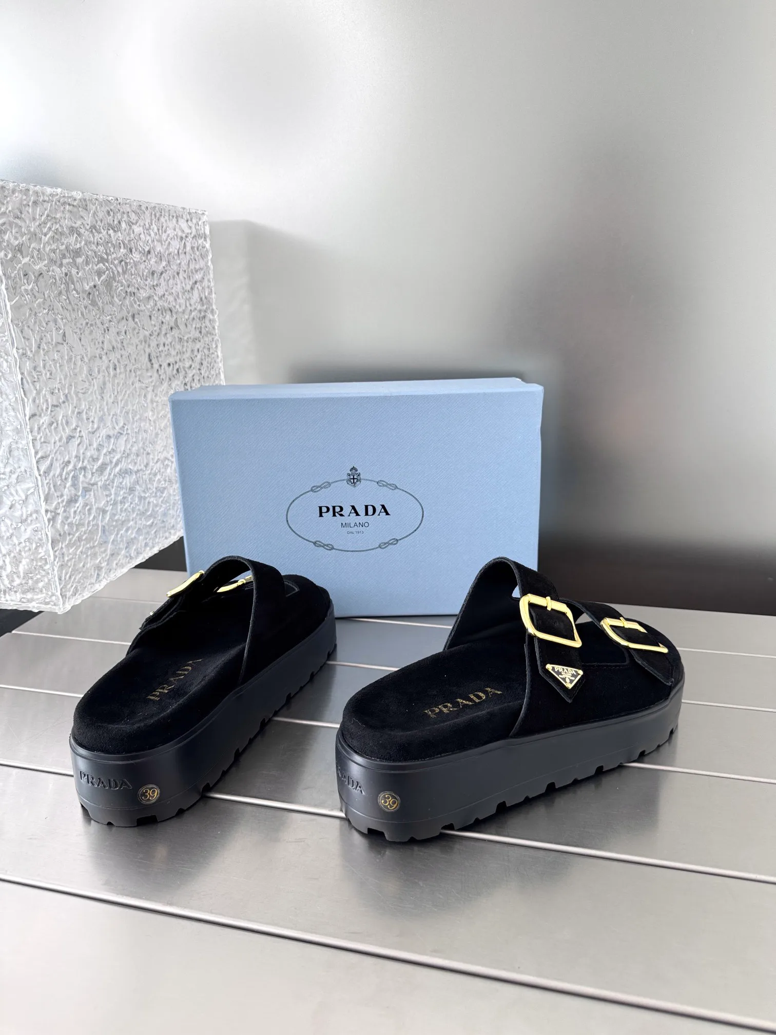 Босоножки Женские Prada 12245186