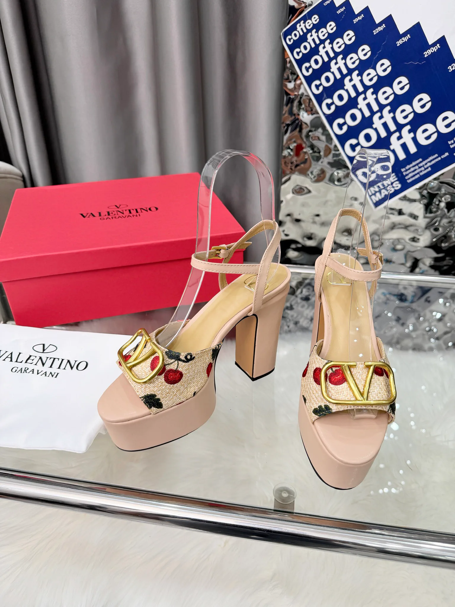 Босоножки Женские Valentino 5033844