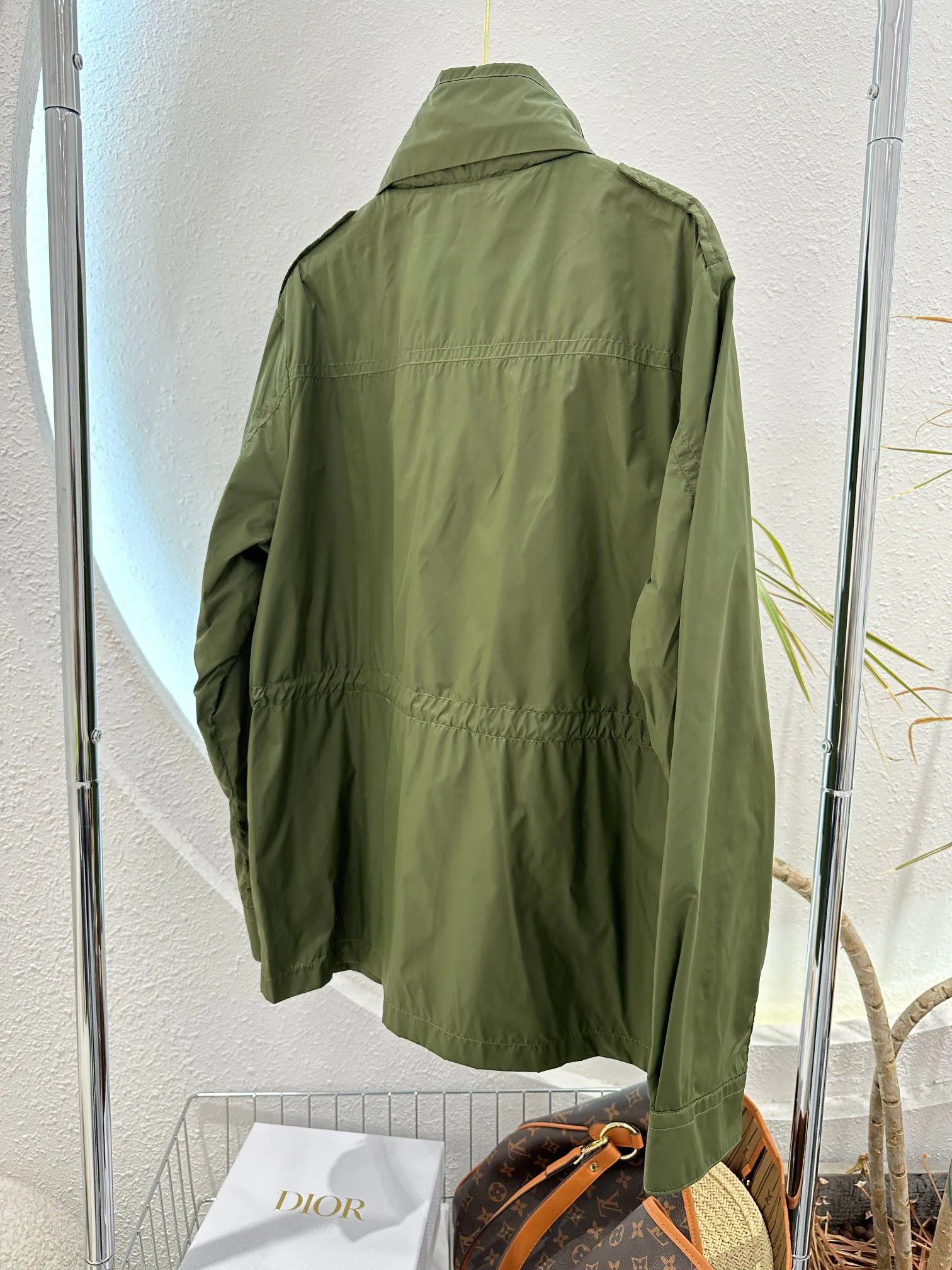 Куртки И Пуховики Женские Moncler 11624071
