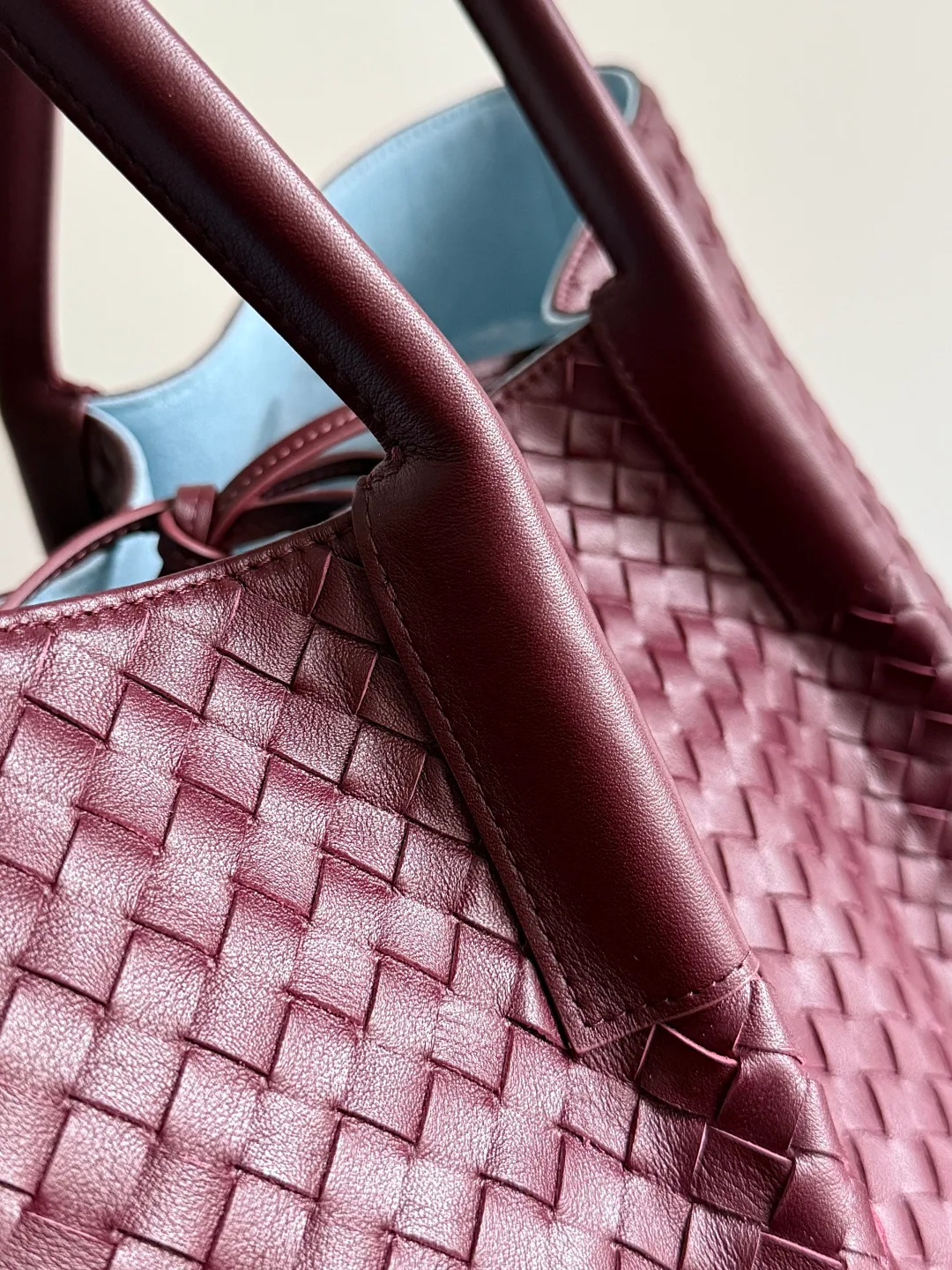 Классические Сумки Женские Bottega Veneta 10846421