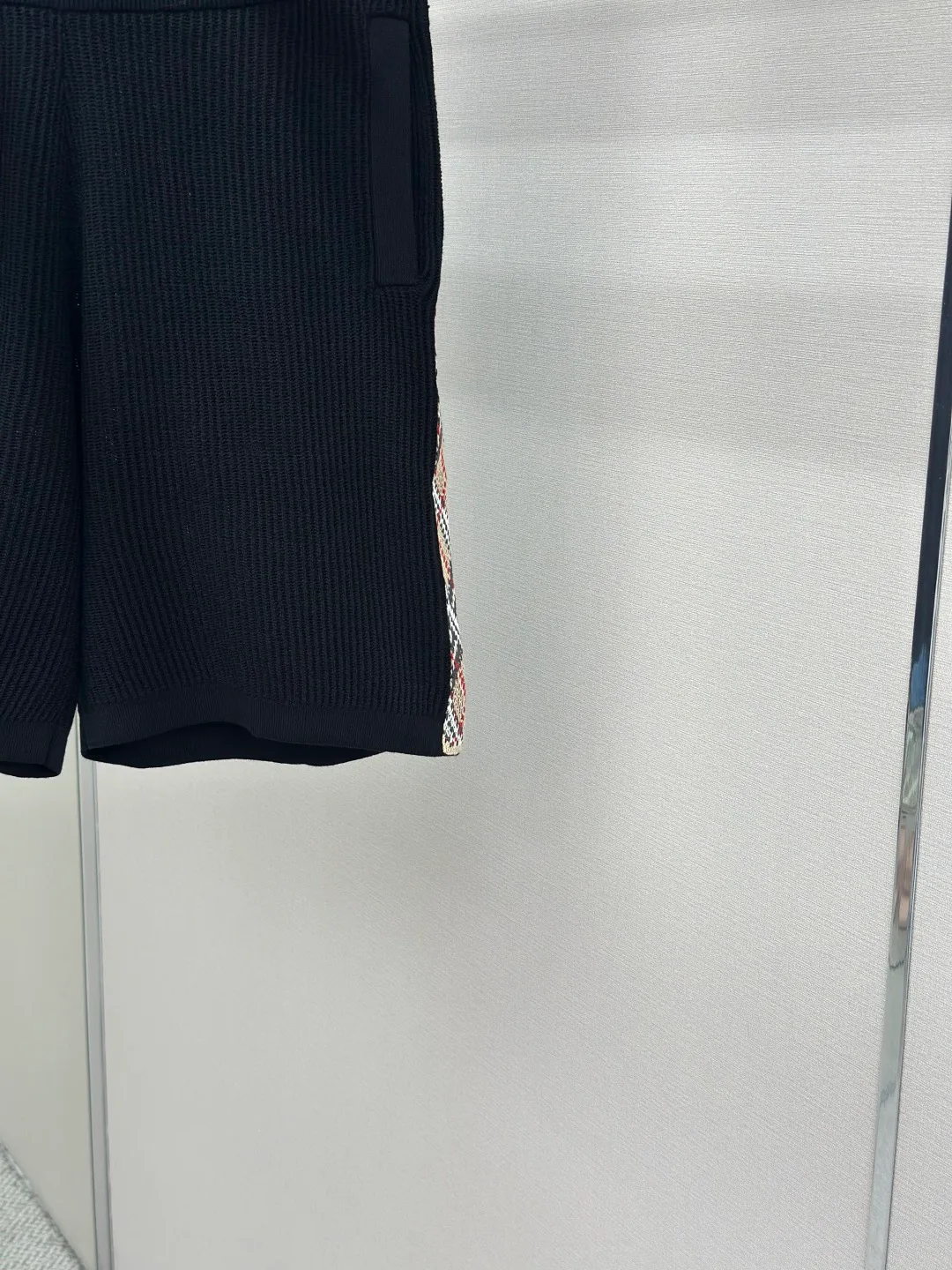 Шорты Мужские Burberry 17468321