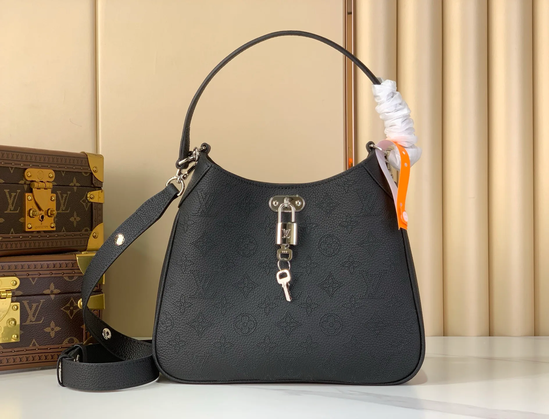 Классические Сумки Женские Louis Vuitton 11617445