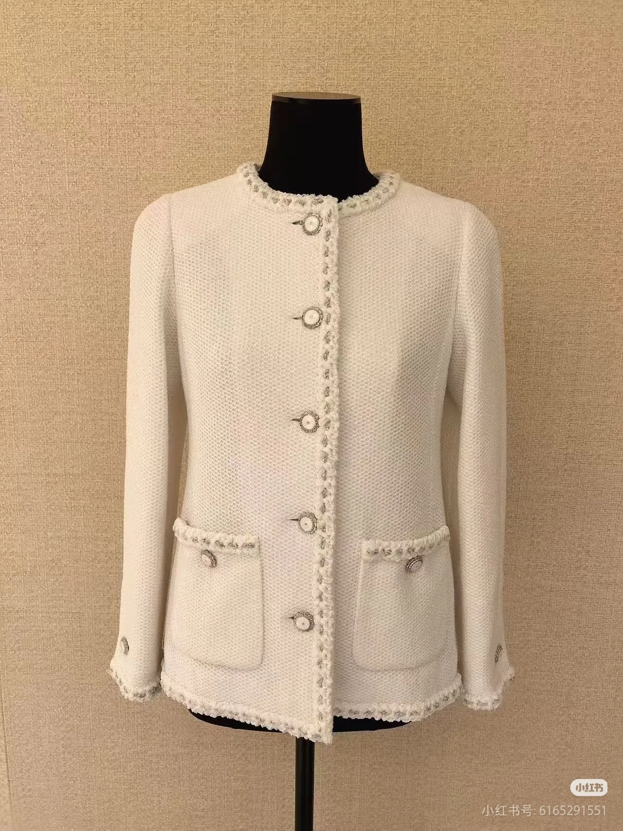 Куртки И Пуховики Женские Chanel 1252675