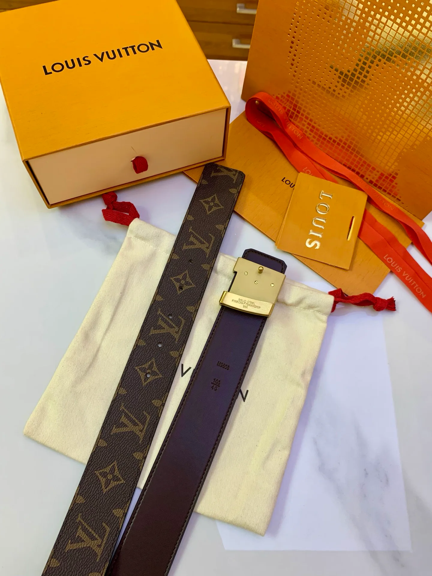 Ремни Louis Vuitton 17682157