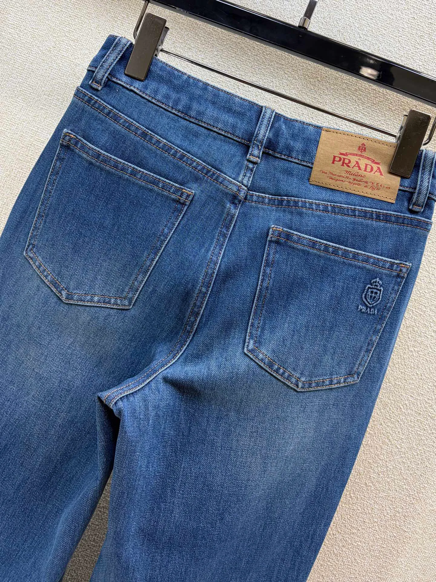 Джинсы Женские Prada 18605939