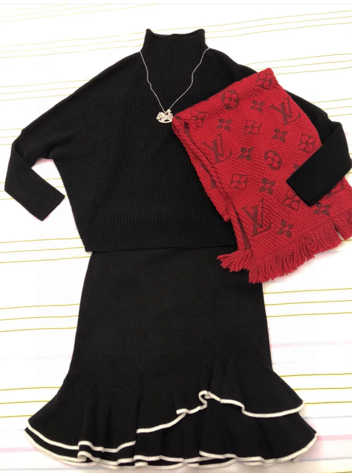 Шарфы Louis Vuitton 263939