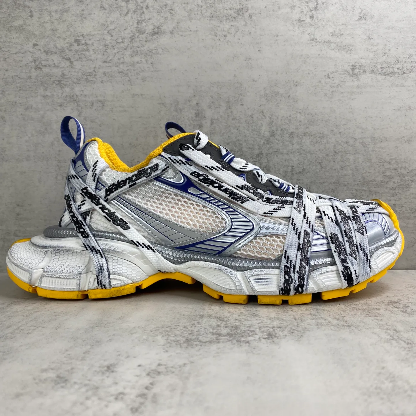 Кроссовки Женские Balenciaga 11216172