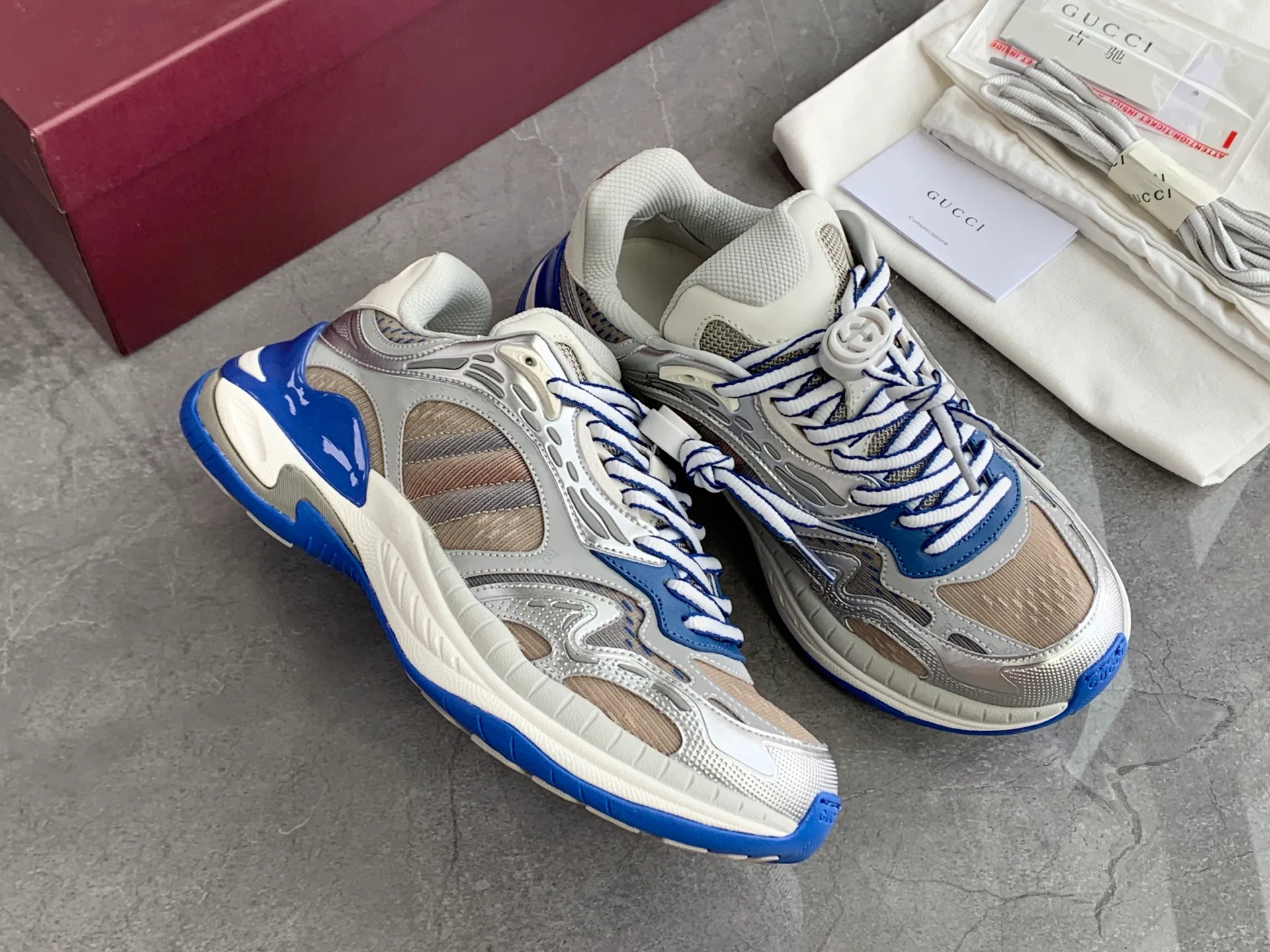 Кроссовки Женские Gucci 173454