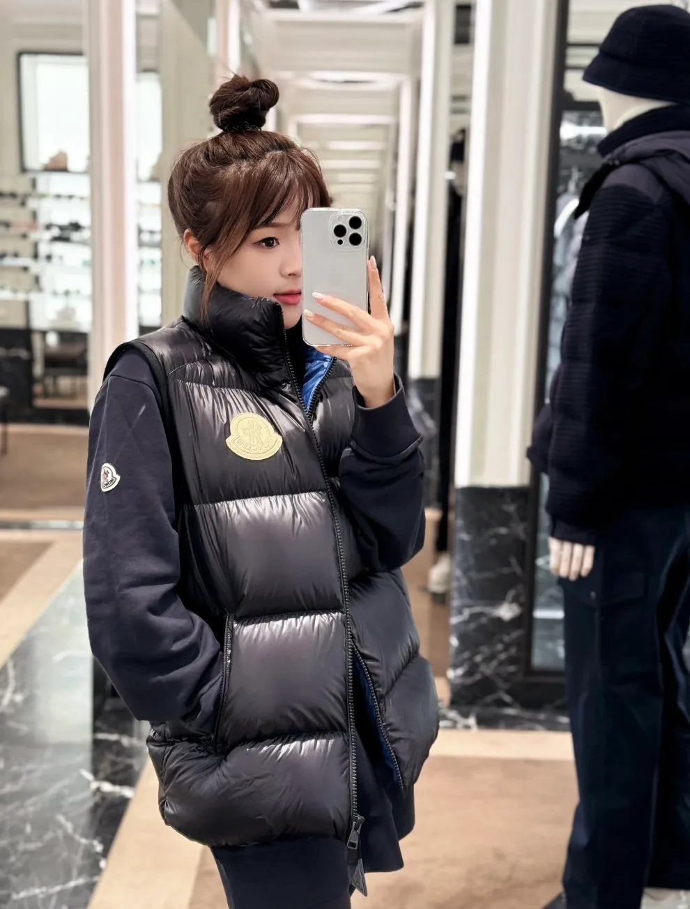 Жилеты Женские Moncler 1311401