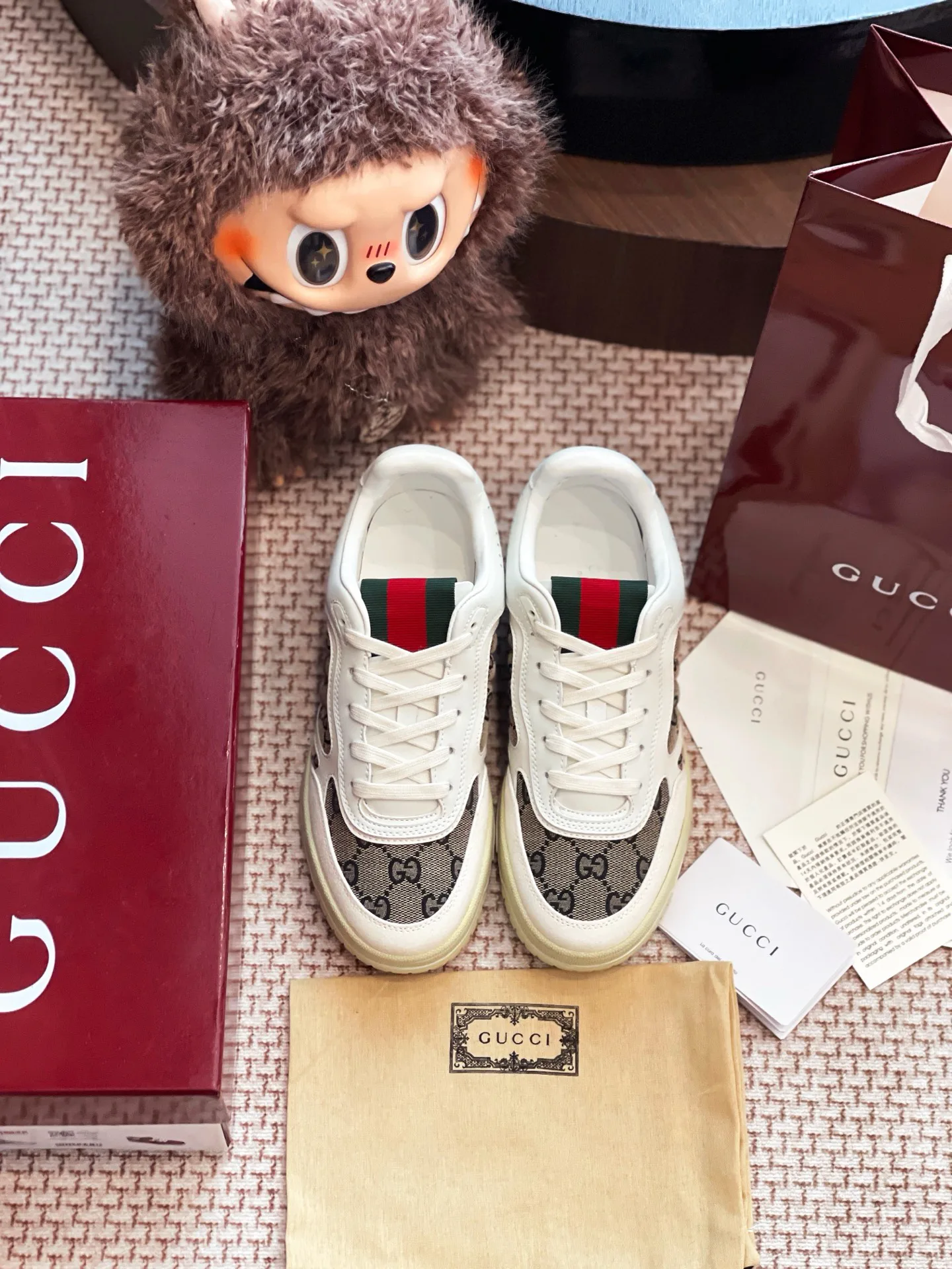 Кроссовки Женские Gucci 10477216