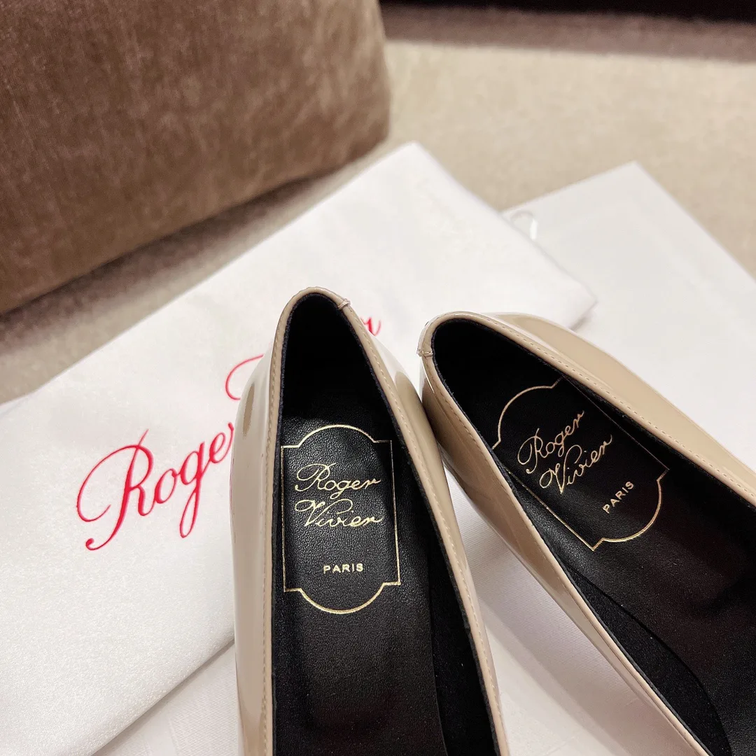 Туфли Женские Roger Vivier 17550708