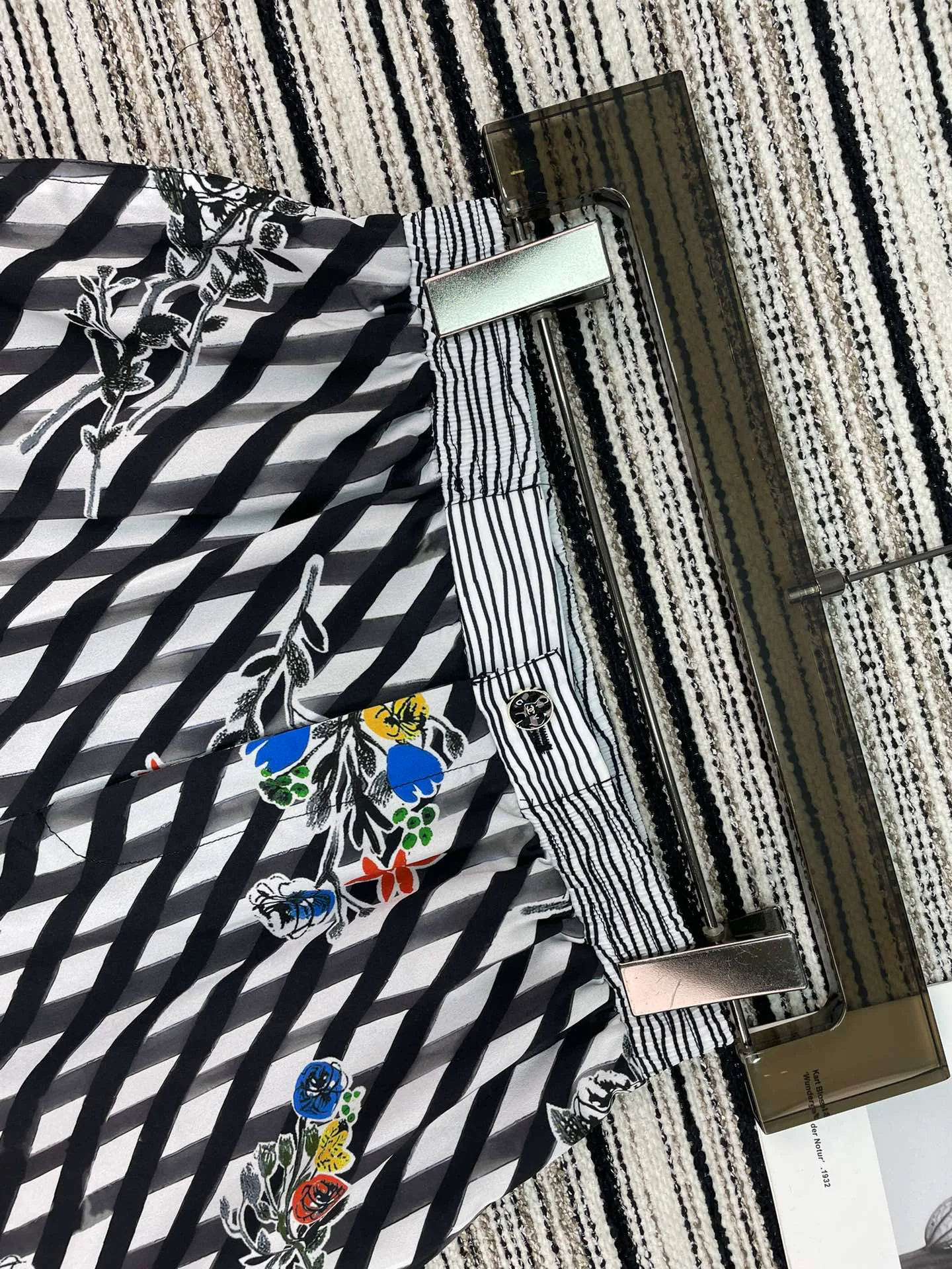 Шорты Женские Chanel 11429325