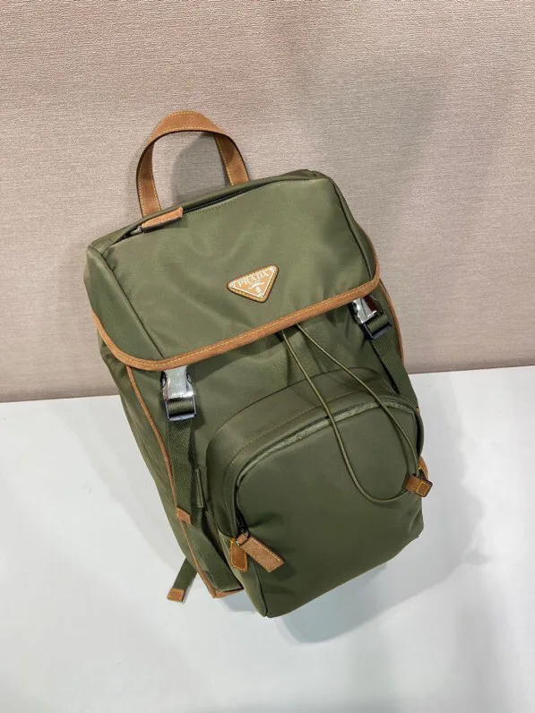 Рюкзаки Женские Prada 18362291