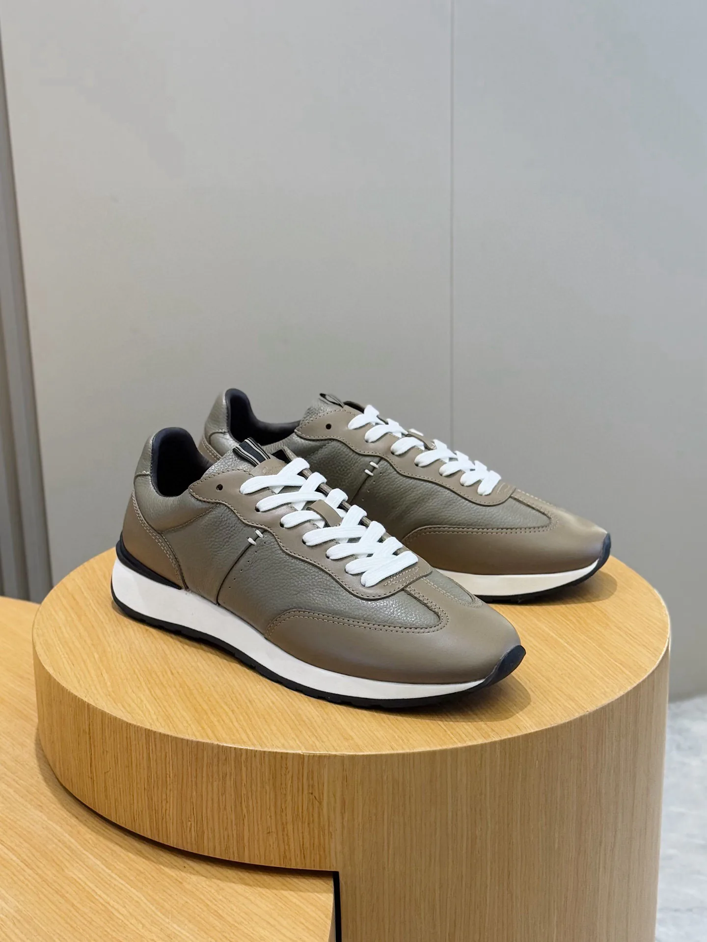 Кроссовки Мужские Brioni 11619512