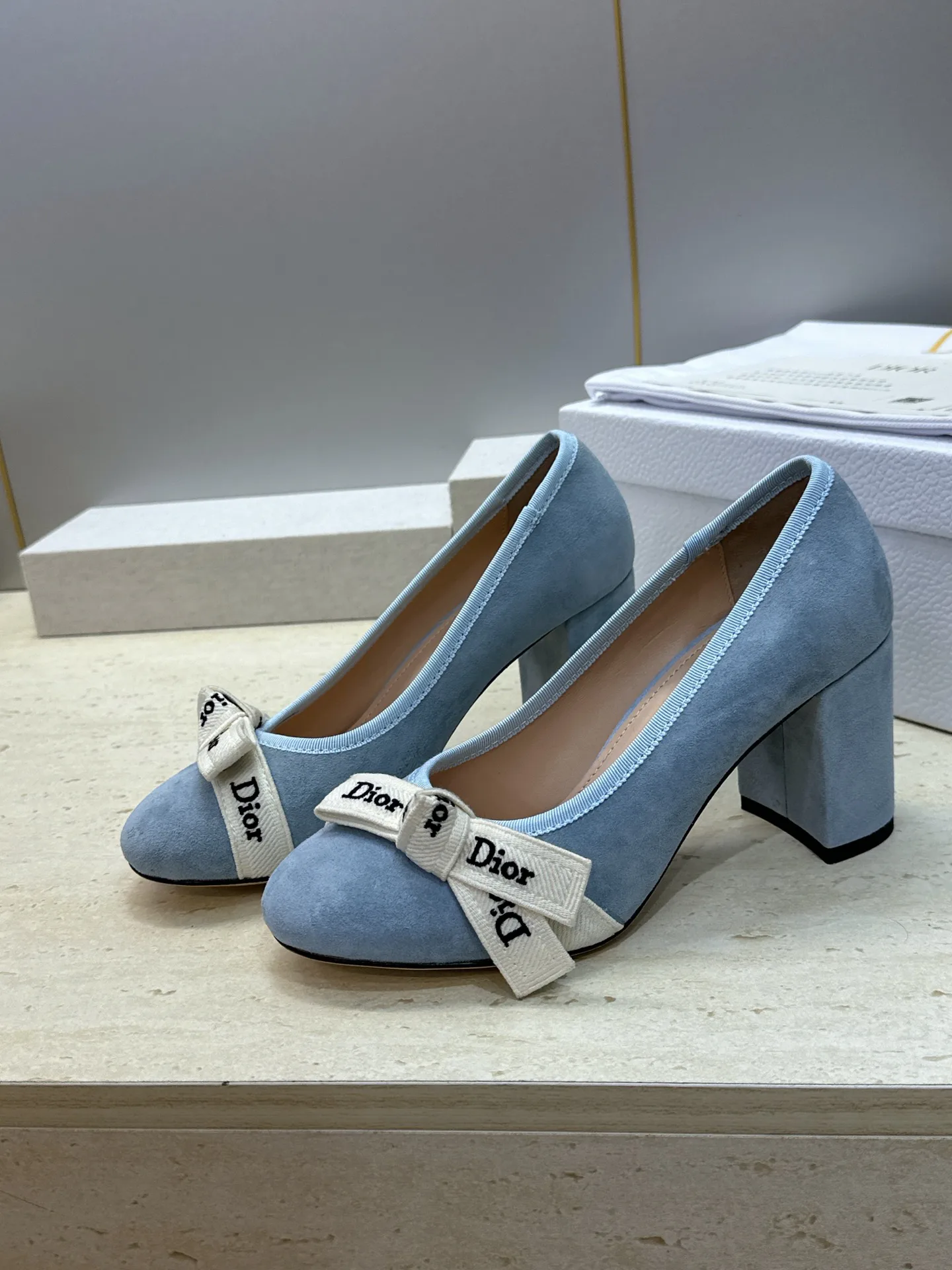 Туфли Женские Christian Dior 18132787