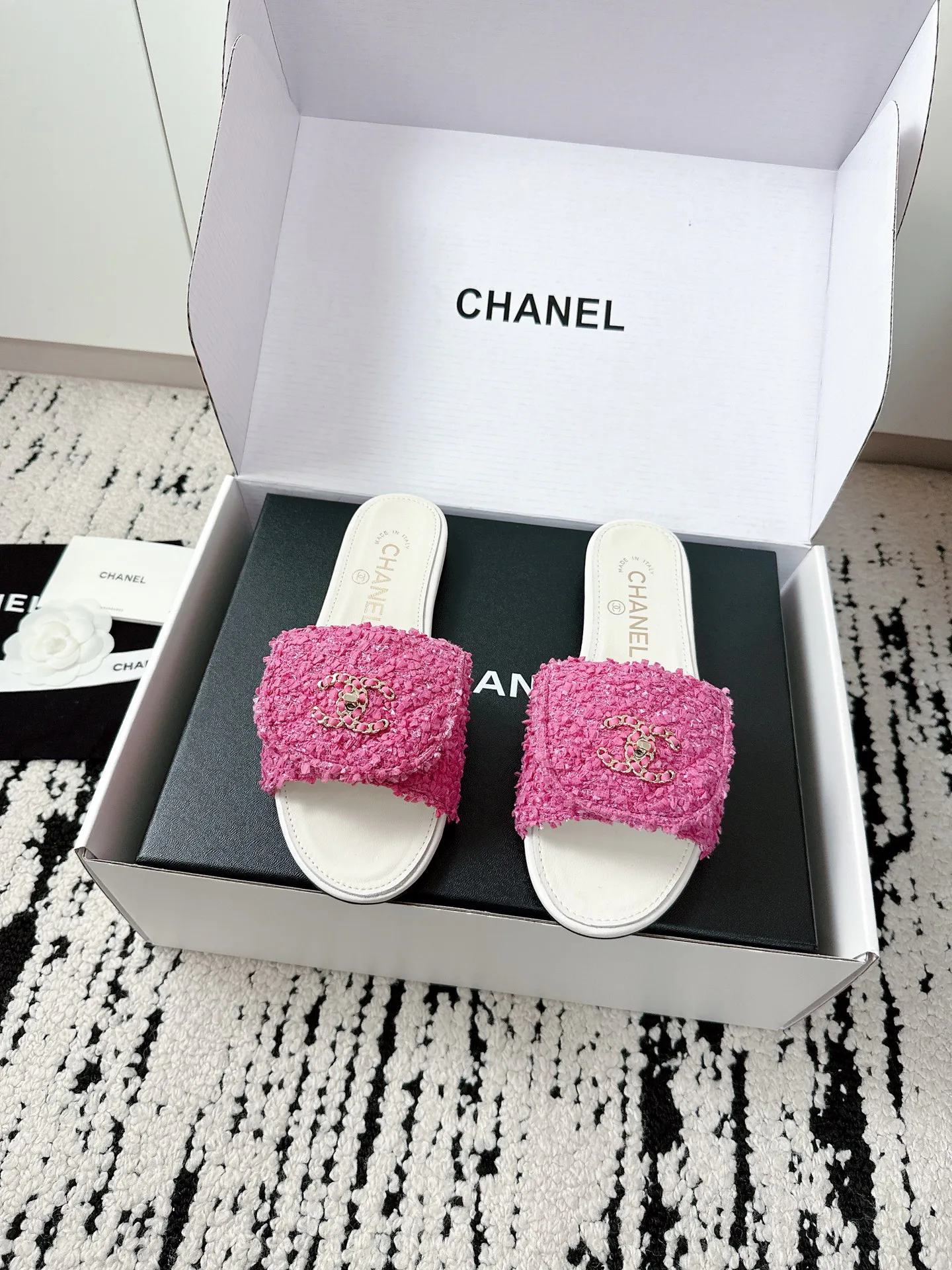Шлепанцы Женские Chanel 11414461