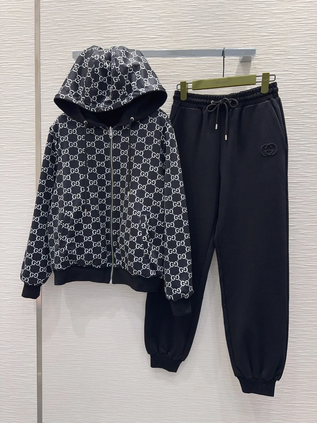 Костюмы Женские Gucci 123552