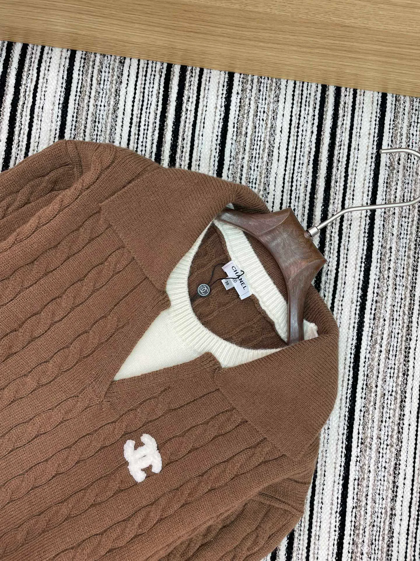 Джемперы И Свитеры Женские Chanel 1828601