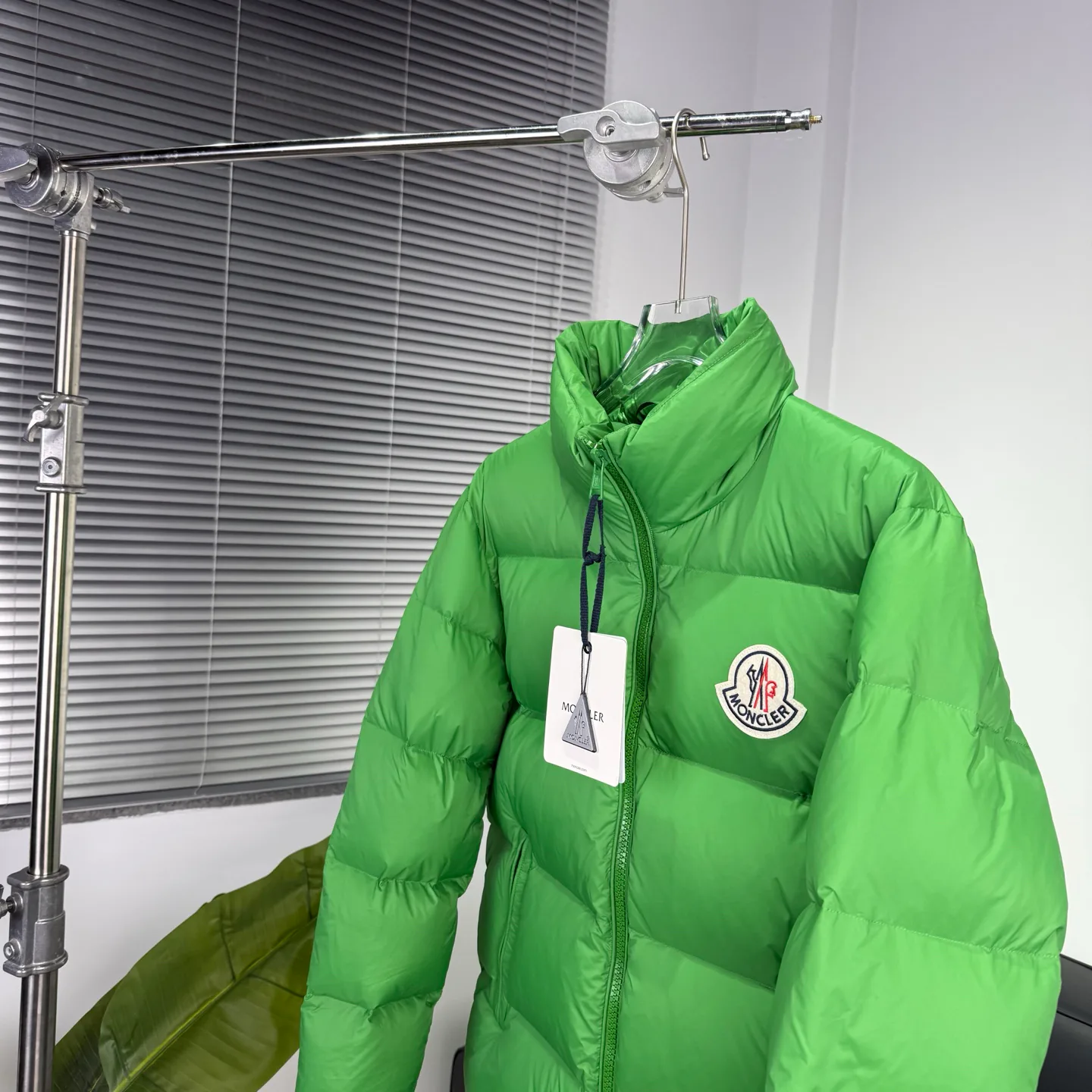 Куртки И Пуховики Женские Moncler 18415638