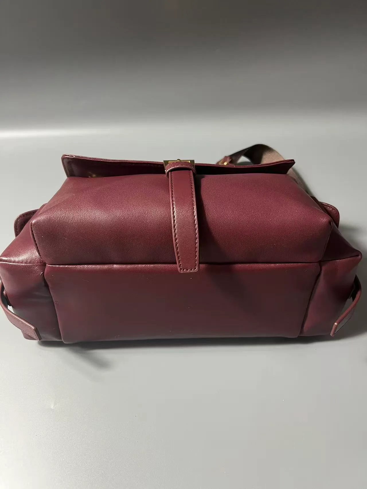 Сумки На Ремне Женские Prada 5494139