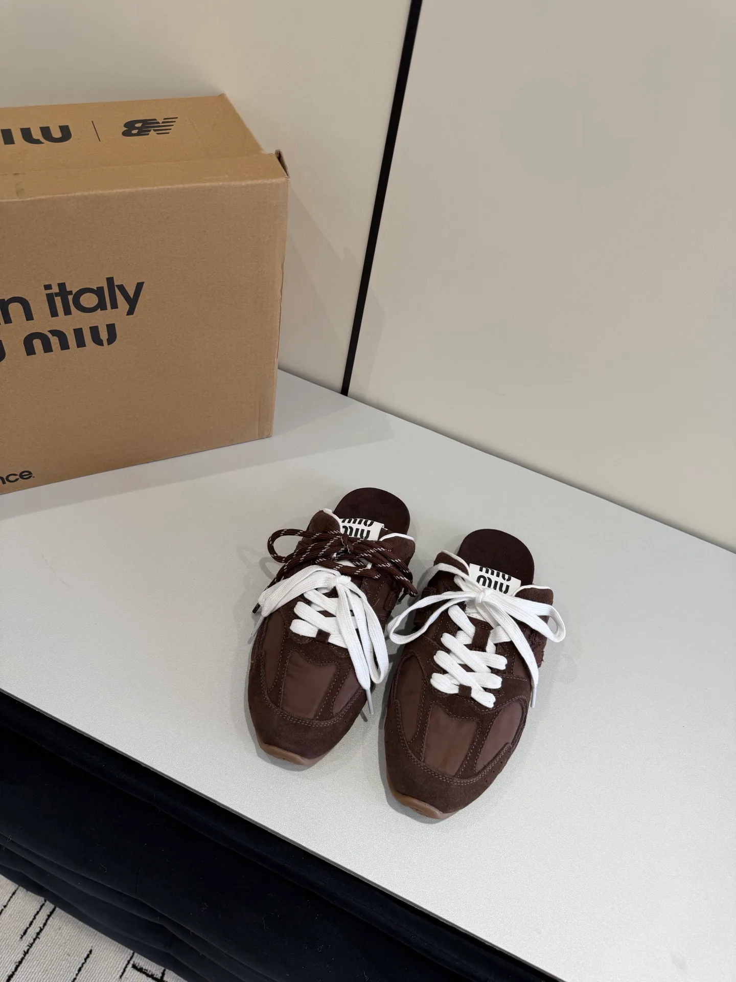 Кроссовки Женские Miu Miu 17977136
