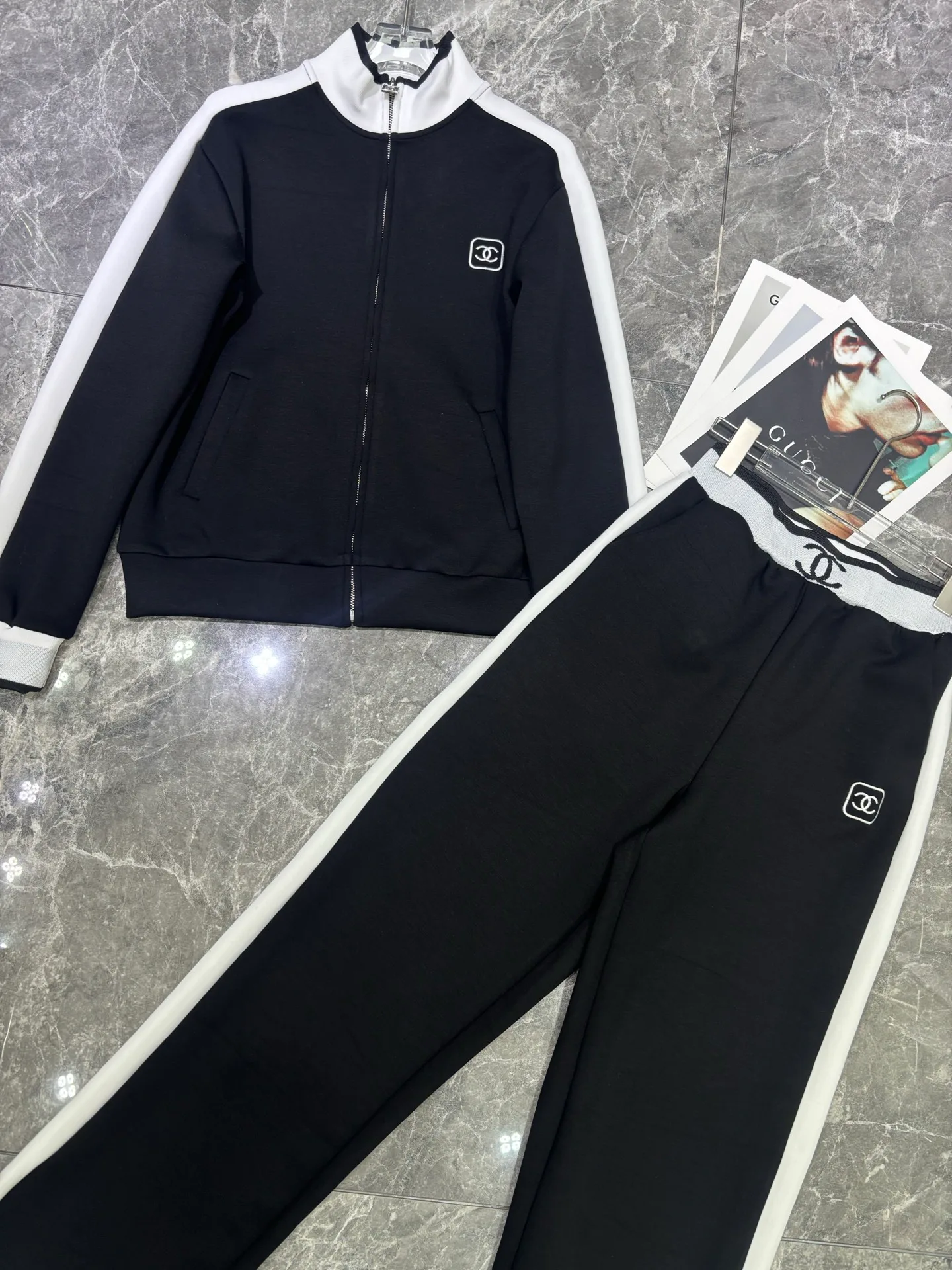 Костюмы Женские Chanel 17953114